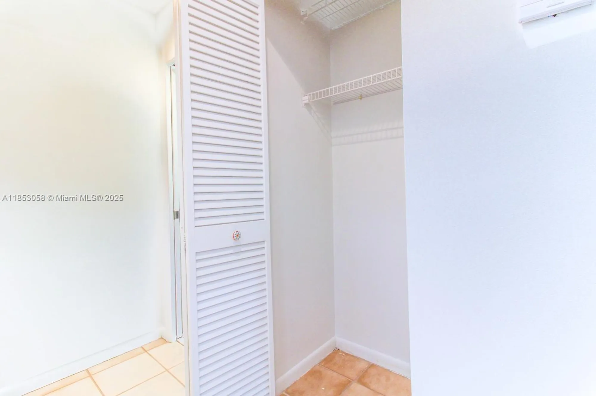 Property Slideshow image 4 of 53 | 5289 fairway woods dr 2911, Delray Beach, FL, 33484