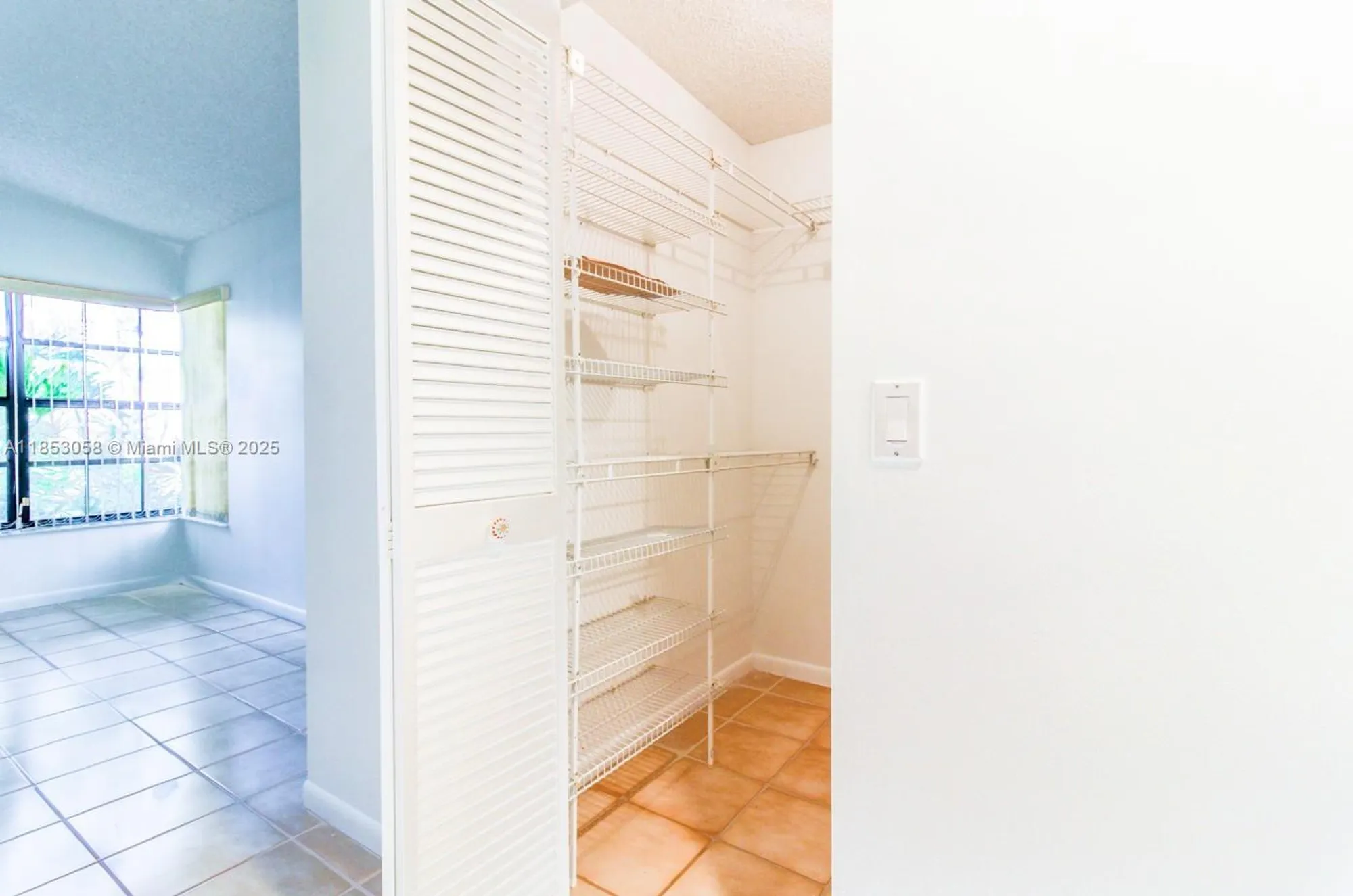 Property Slideshow image 8 of 53 | 5289 fairway woods dr 2911, Delray Beach, FL, 33484