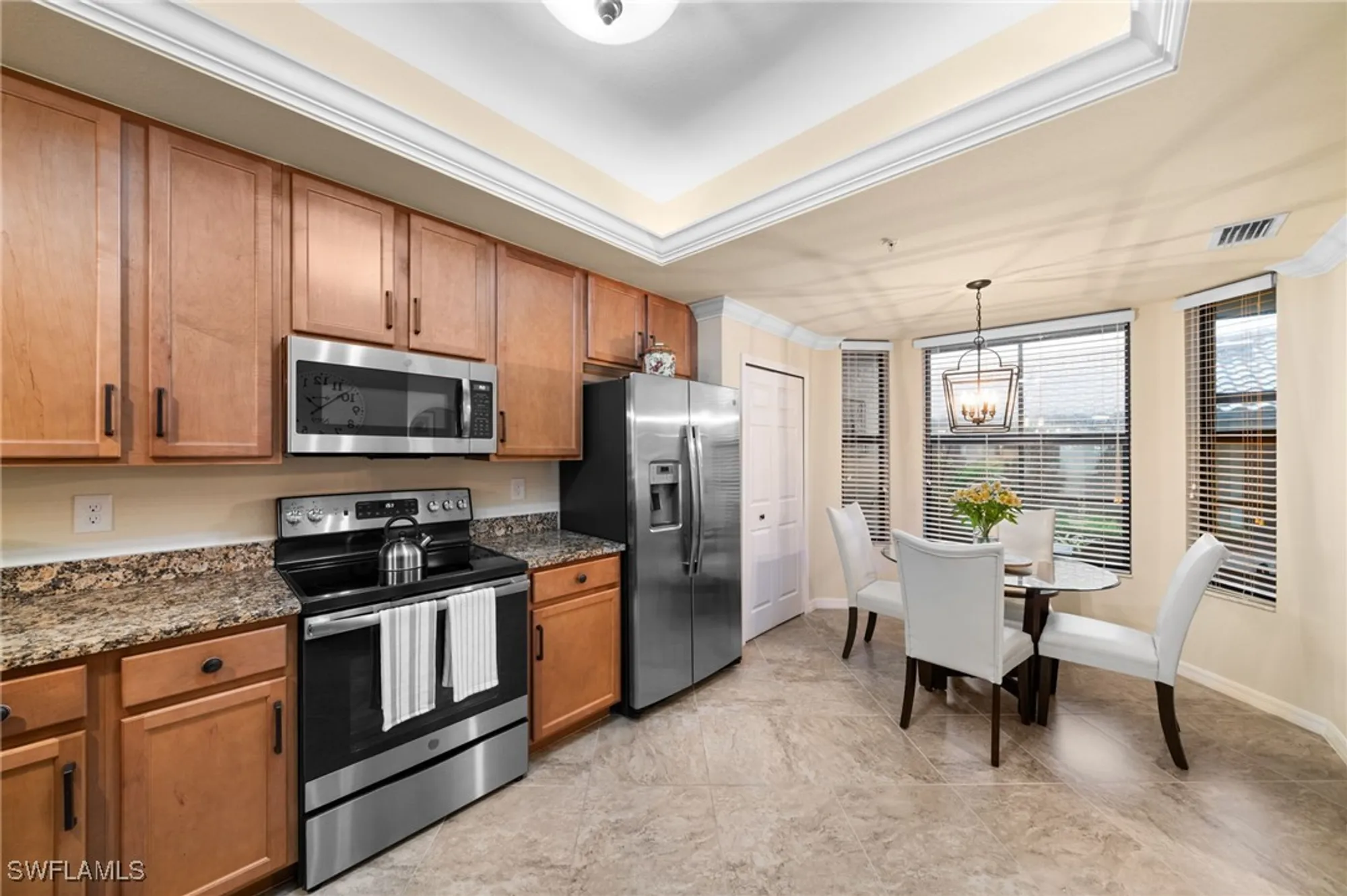 Property Slideshow image 11 of 39 | 28042 bridgetown ct 4611, Bonita Springs, FL, 34135