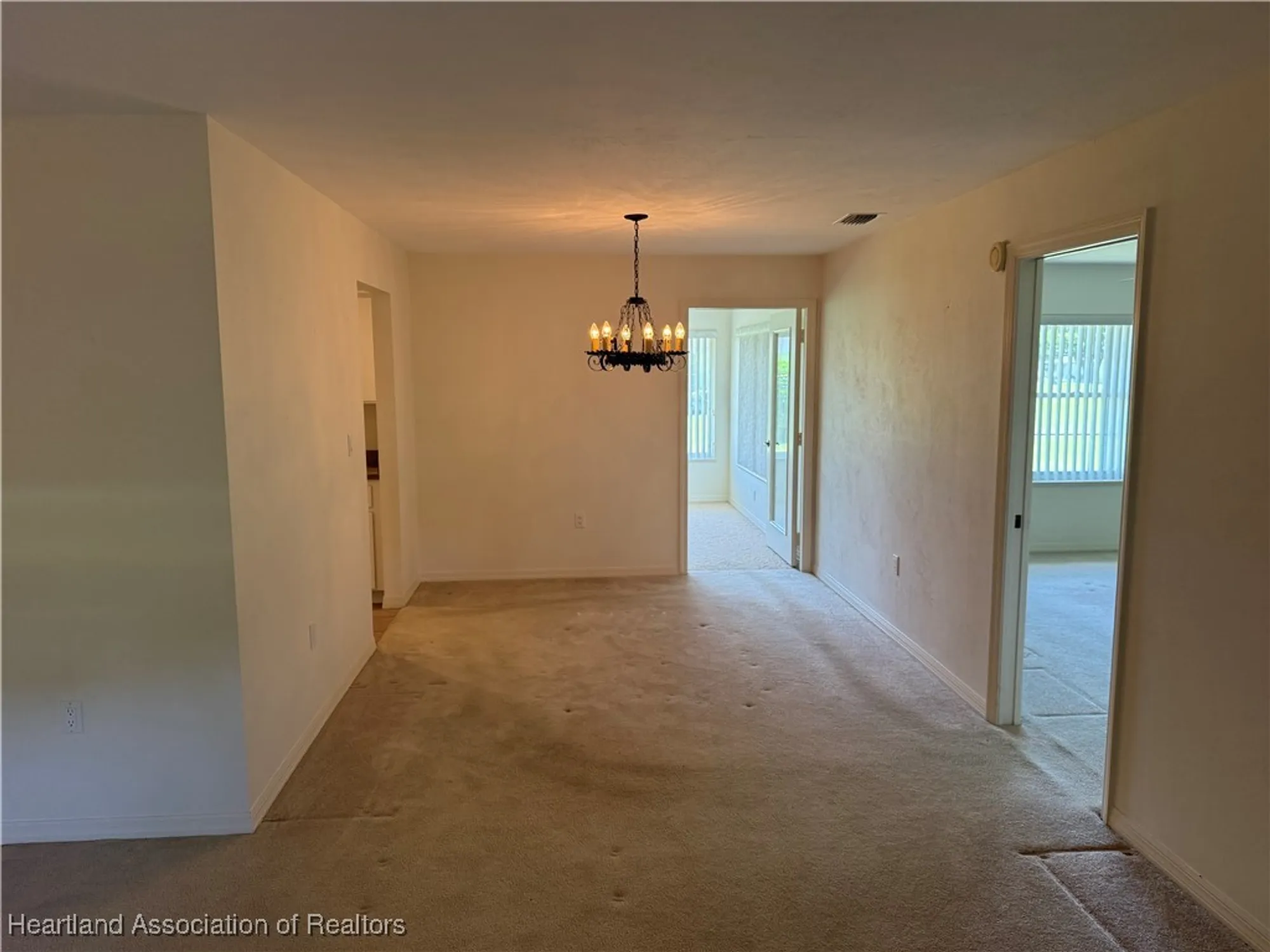 Property Slideshow image 10 of 19 | 14 grandview blvd, Lake Placid, FL, 33852