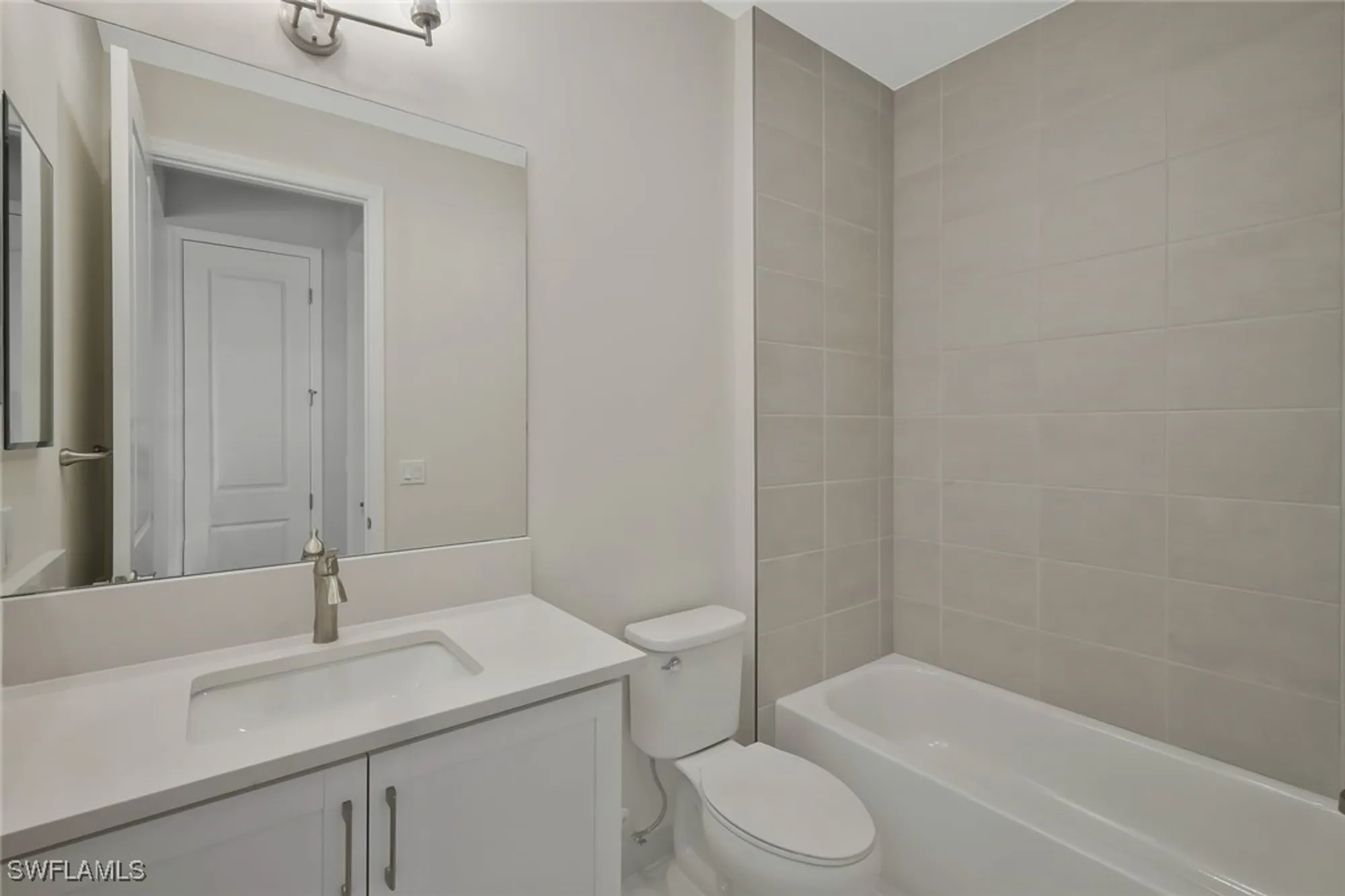 Property Slideshow image 15 of 27 | 3763 gilmores pl, Fort Myers, FL, 33905