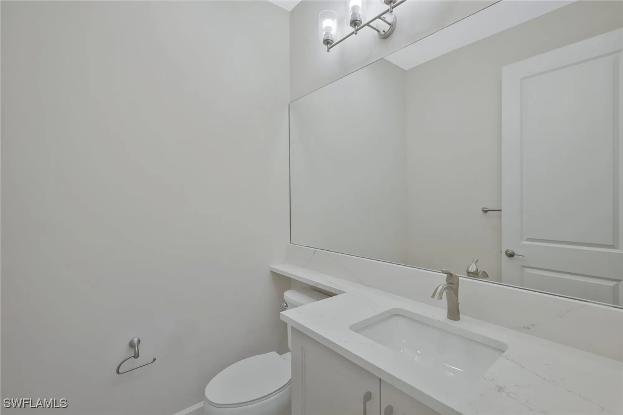 Property Slideshow image 17 of 27 | 3763 gilmores pl, Fort Myers, FL, 33905