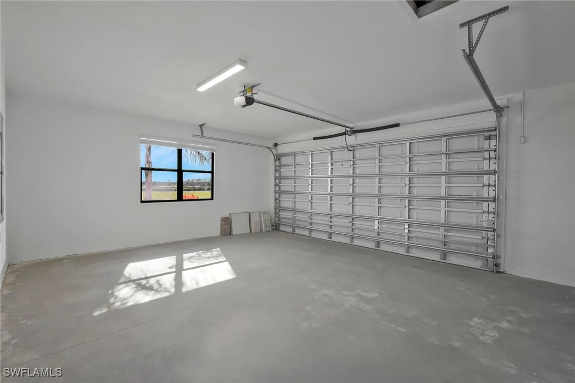 Property Slideshow image 19 of 27 | 3763 gilmores pl, Fort Myers, FL, 33905