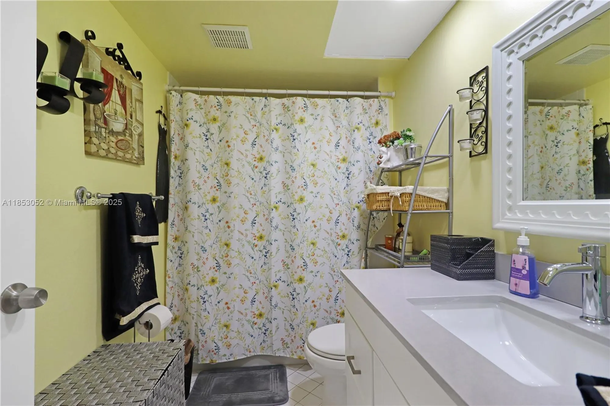 Property Slideshow image 17 of 49 | 550 sw 137th ave l104, Pembroke Pines, FL, 33027