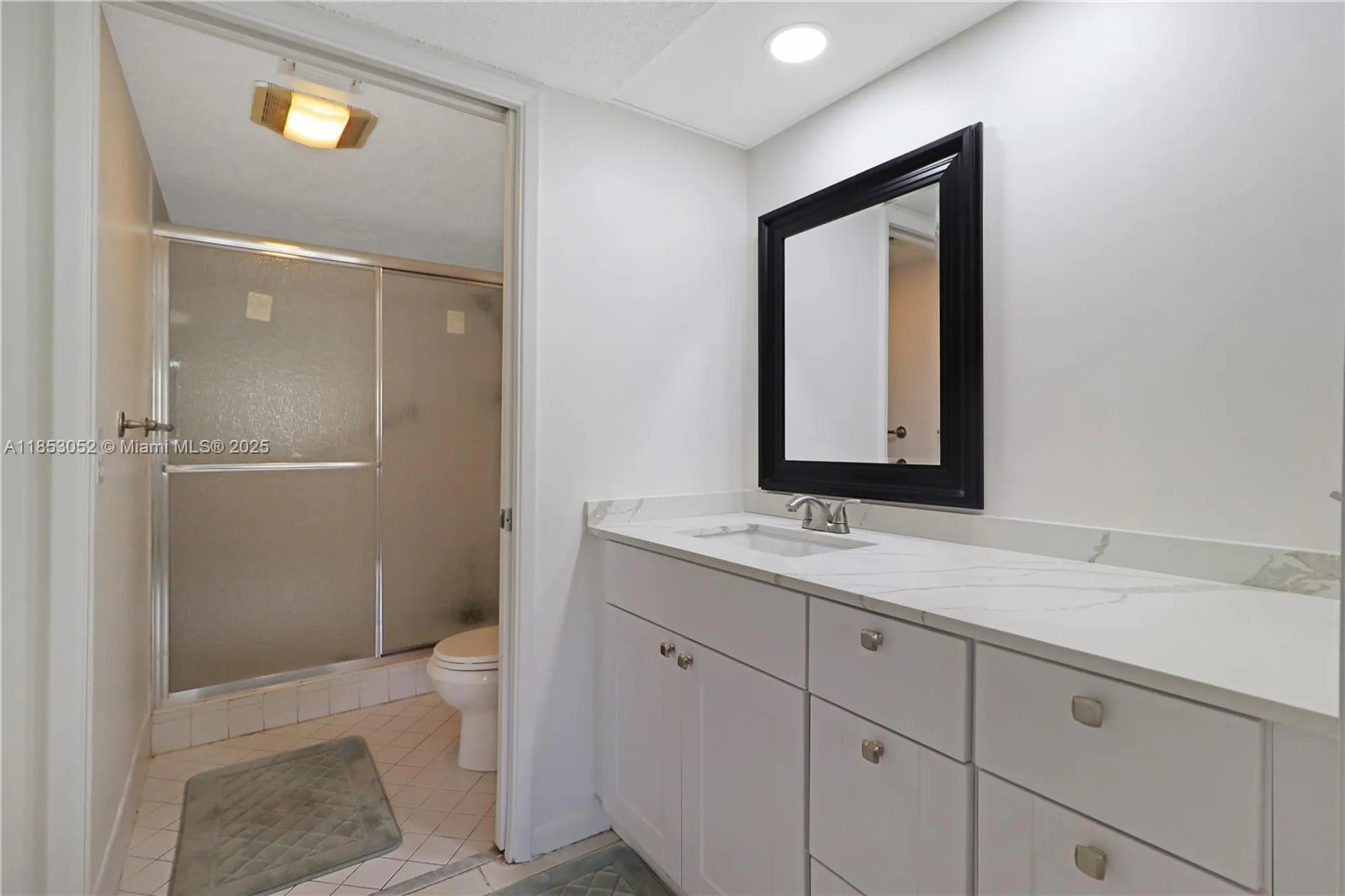 Property Slideshow image 13 of 49 | 550 sw 137th ave l104, Pembroke Pines, FL, 33027