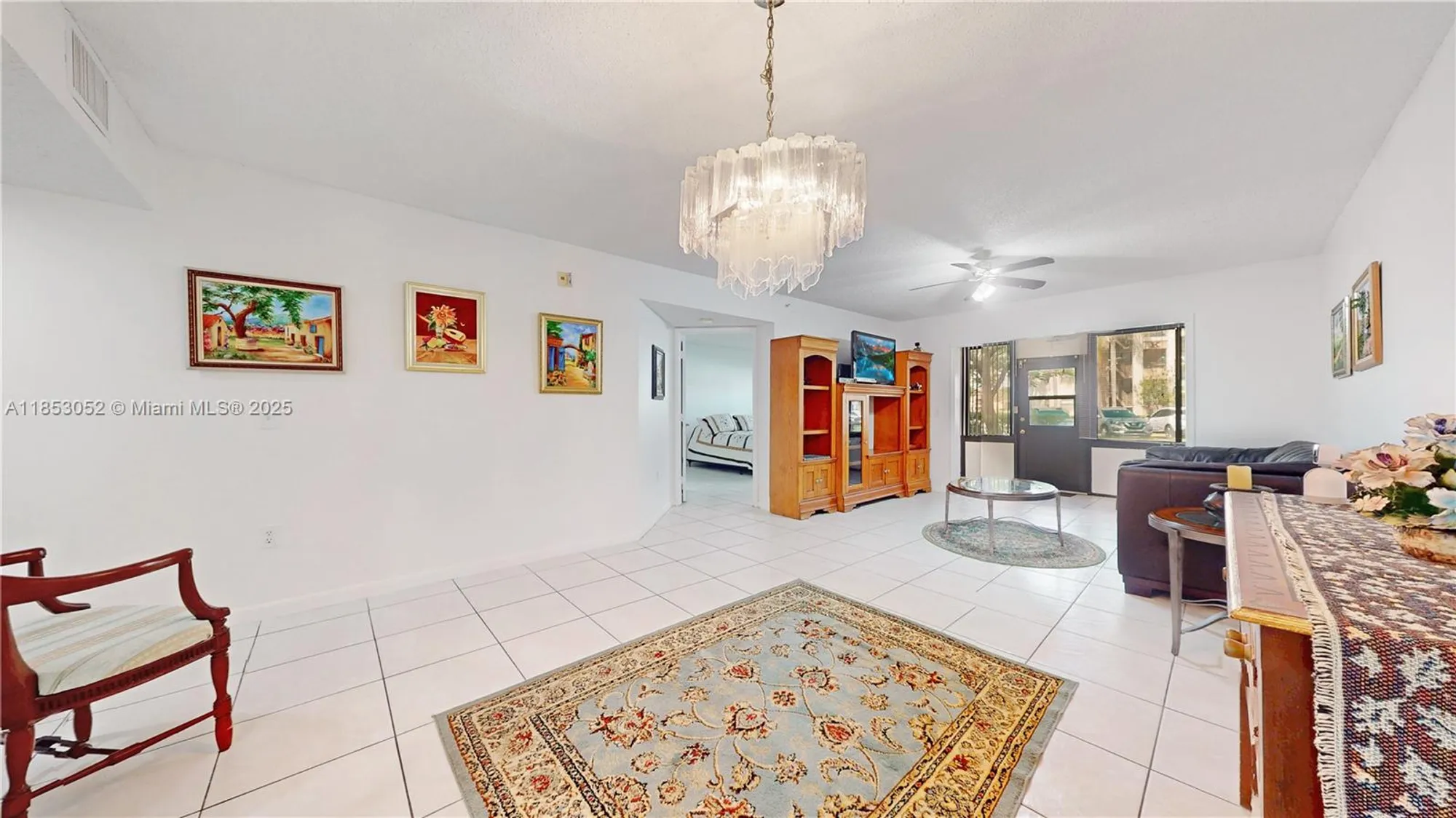 Property Slideshow image 6 of 49 | 550 sw 137th ave l104, Pembroke Pines, FL, 33027