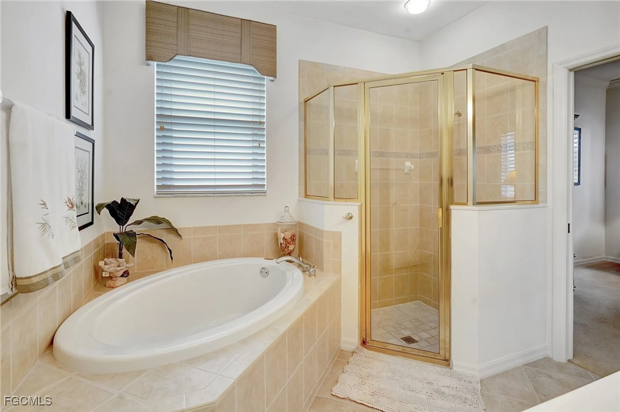 Property Slideshow image 27 of 50 | 8297 langshire way, Fort Myers, FL, 33912