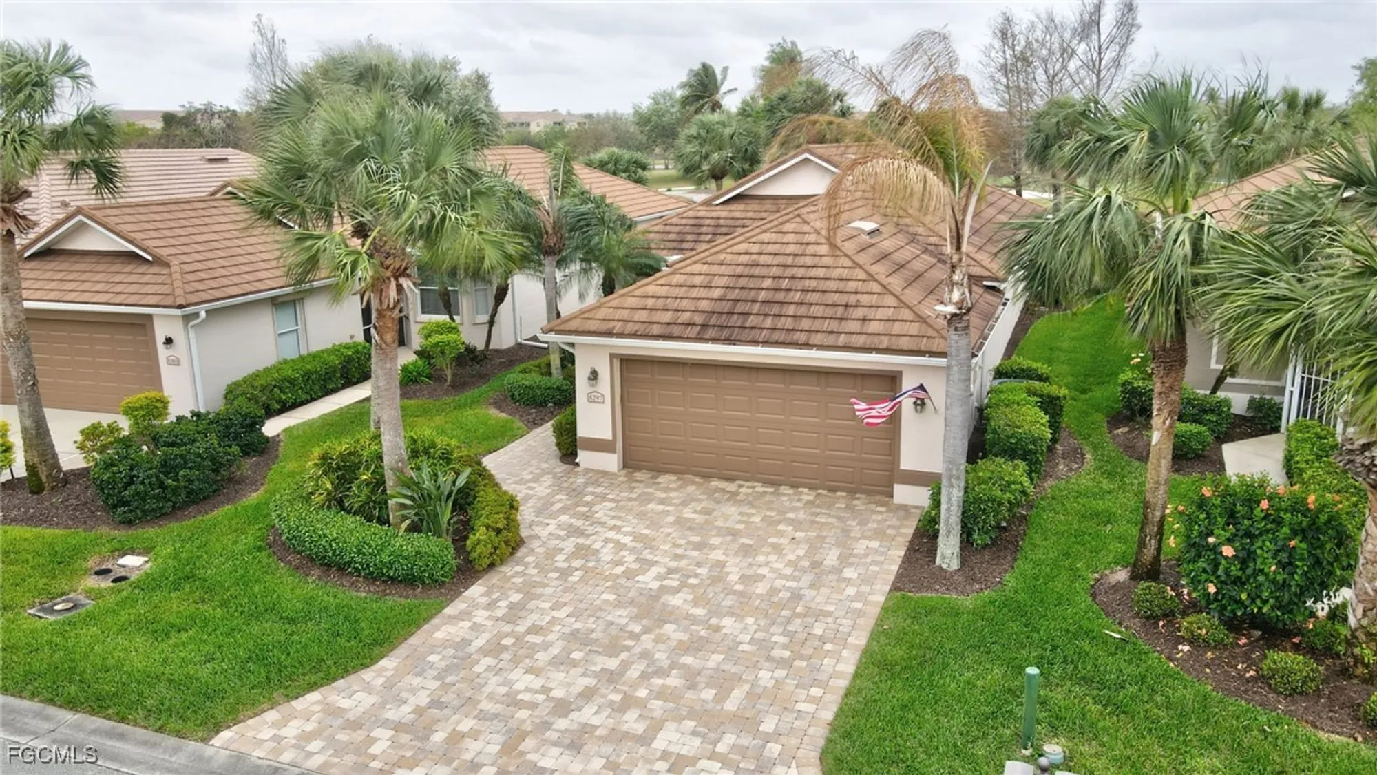 Property Slideshow image 39 of 50 | 8297 langshire way, Fort Myers, FL, 33912