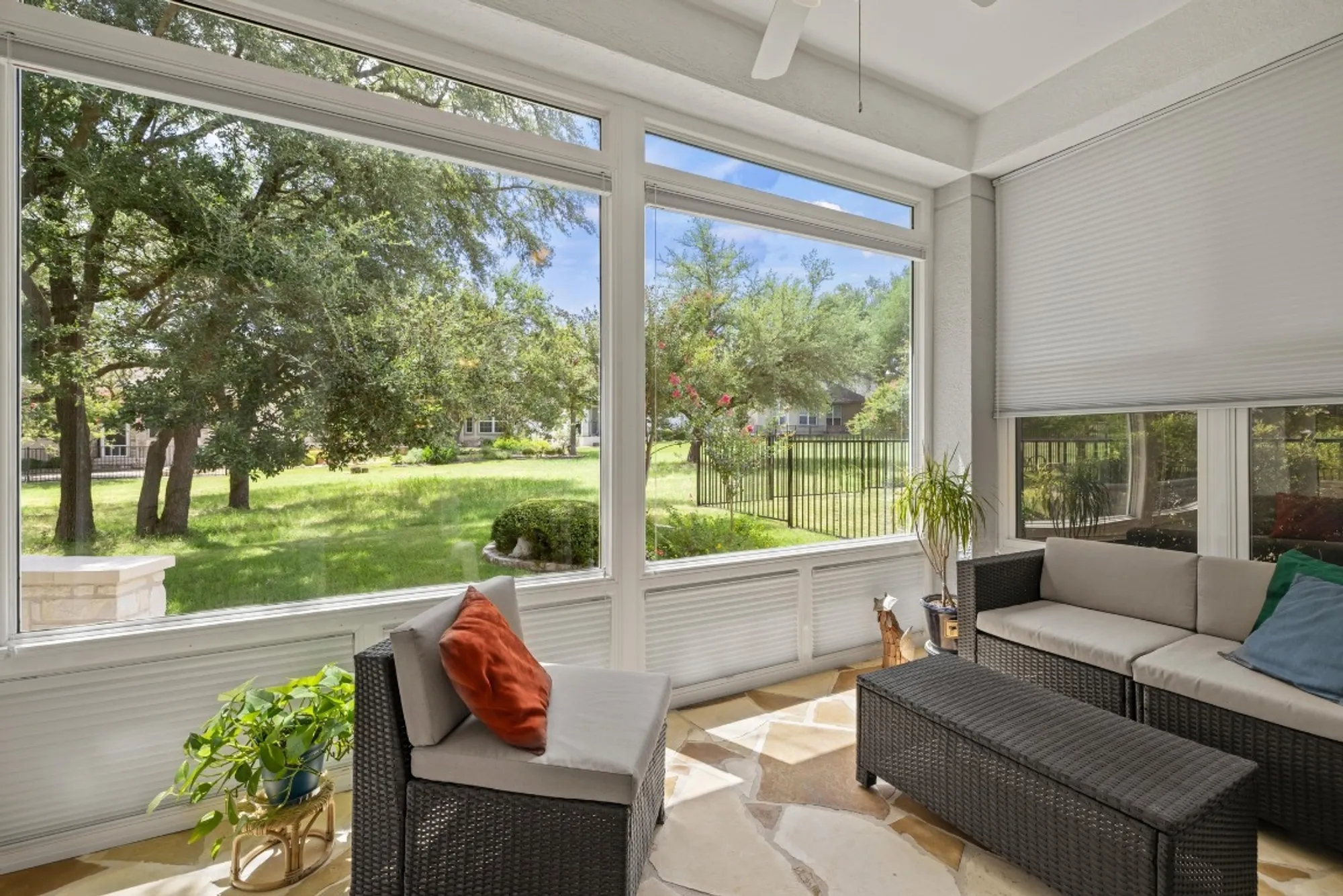 Property Slideshow image 26 of 40 | 302 rosecliff dr, Georgetown, TX, 78633