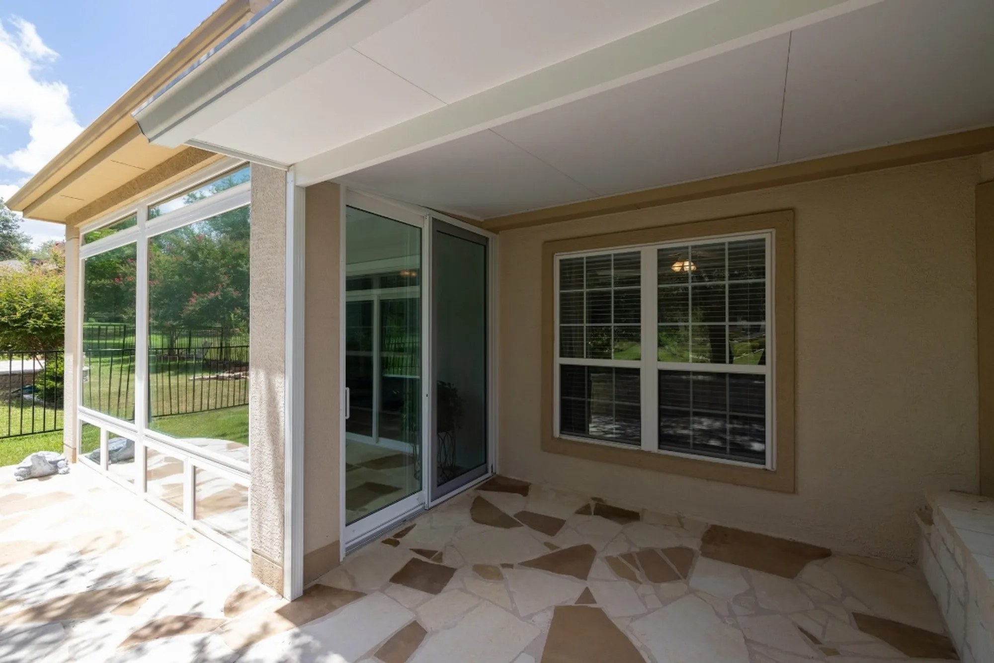 Property Slideshow image 27 of 40 | 302 rosecliff dr, Georgetown, TX, 78633