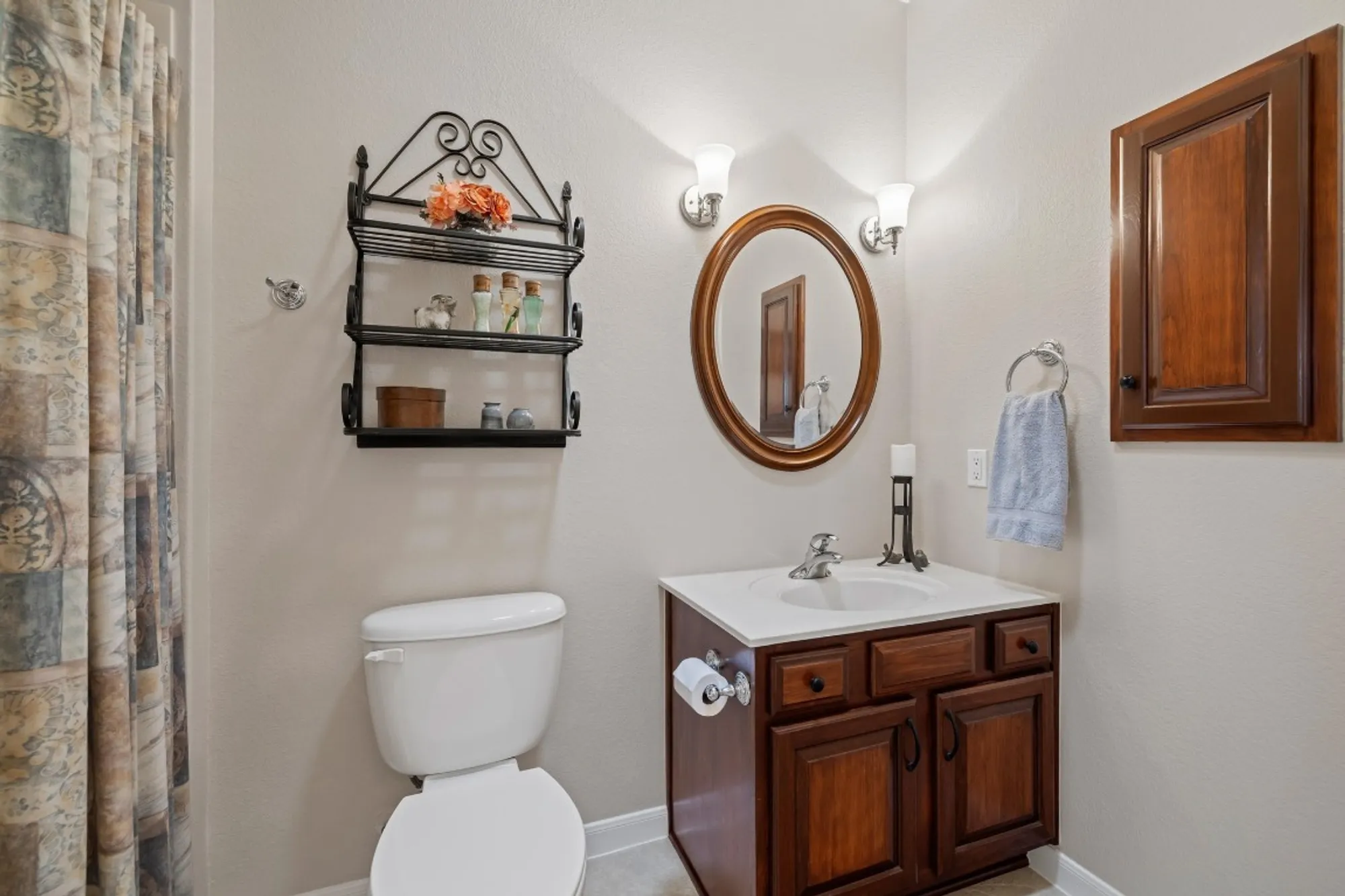 Property Slideshow image 22 of 40 | 302 rosecliff dr, Georgetown, TX, 78633