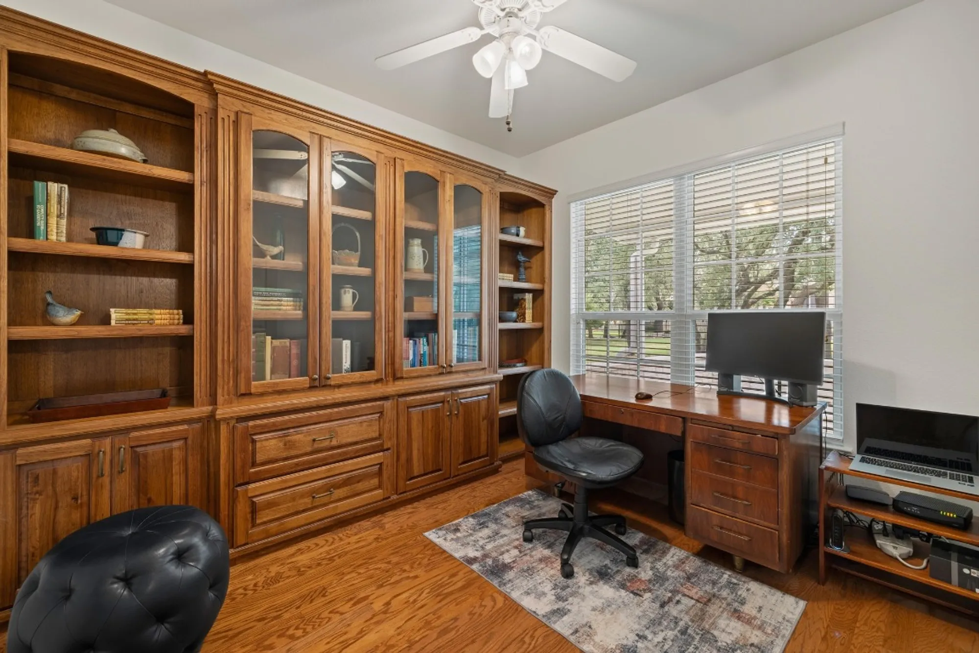 Property Slideshow image 23 of 40 | 302 rosecliff dr, Georgetown, TX, 78633