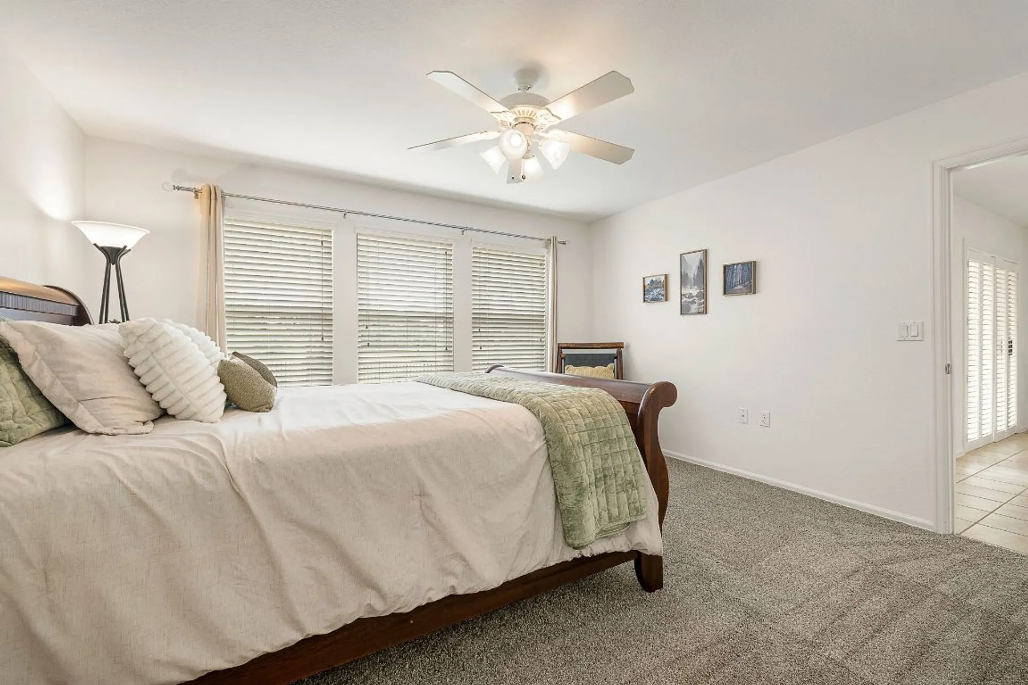 Property Slideshow image 15 of 22 | 607 salt creek ln, Georgetown, TX, 78633