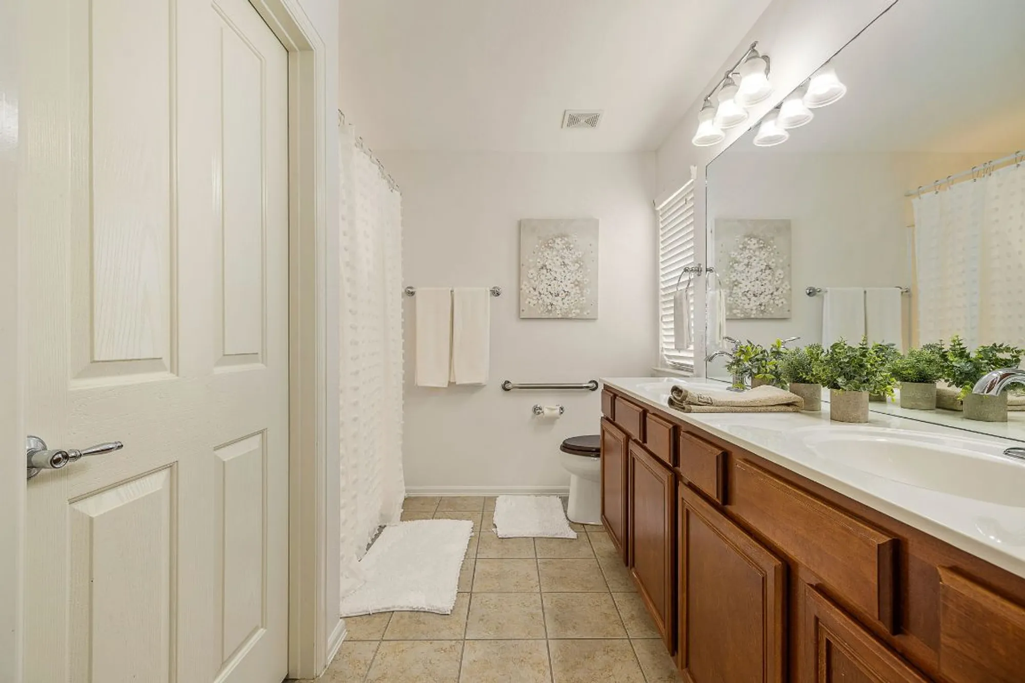 Property Slideshow image 16 of 22 | 607 salt creek ln, Georgetown, TX, 78633