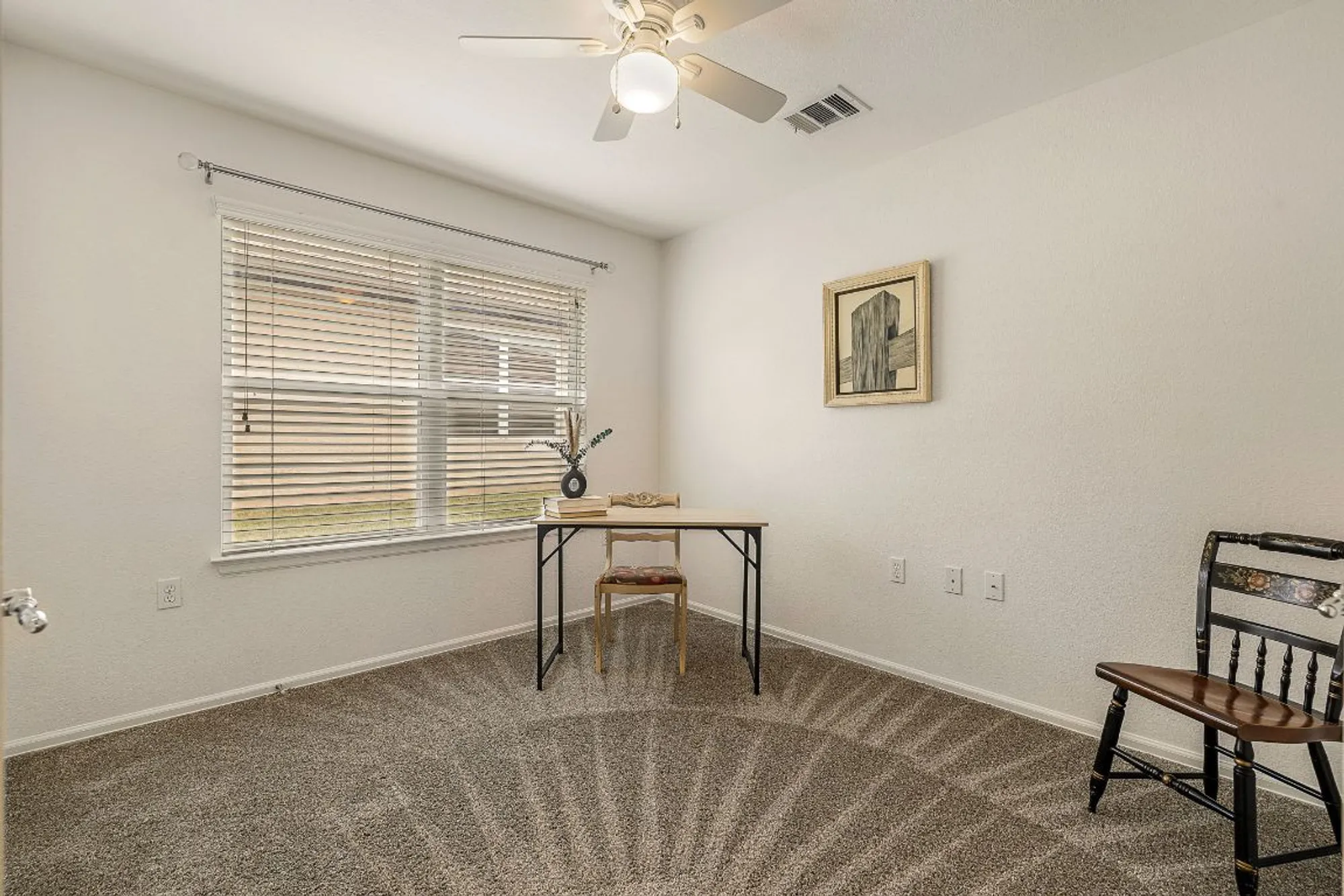 Property Slideshow image 18 of 22 | 607 salt creek ln, Georgetown, TX, 78633