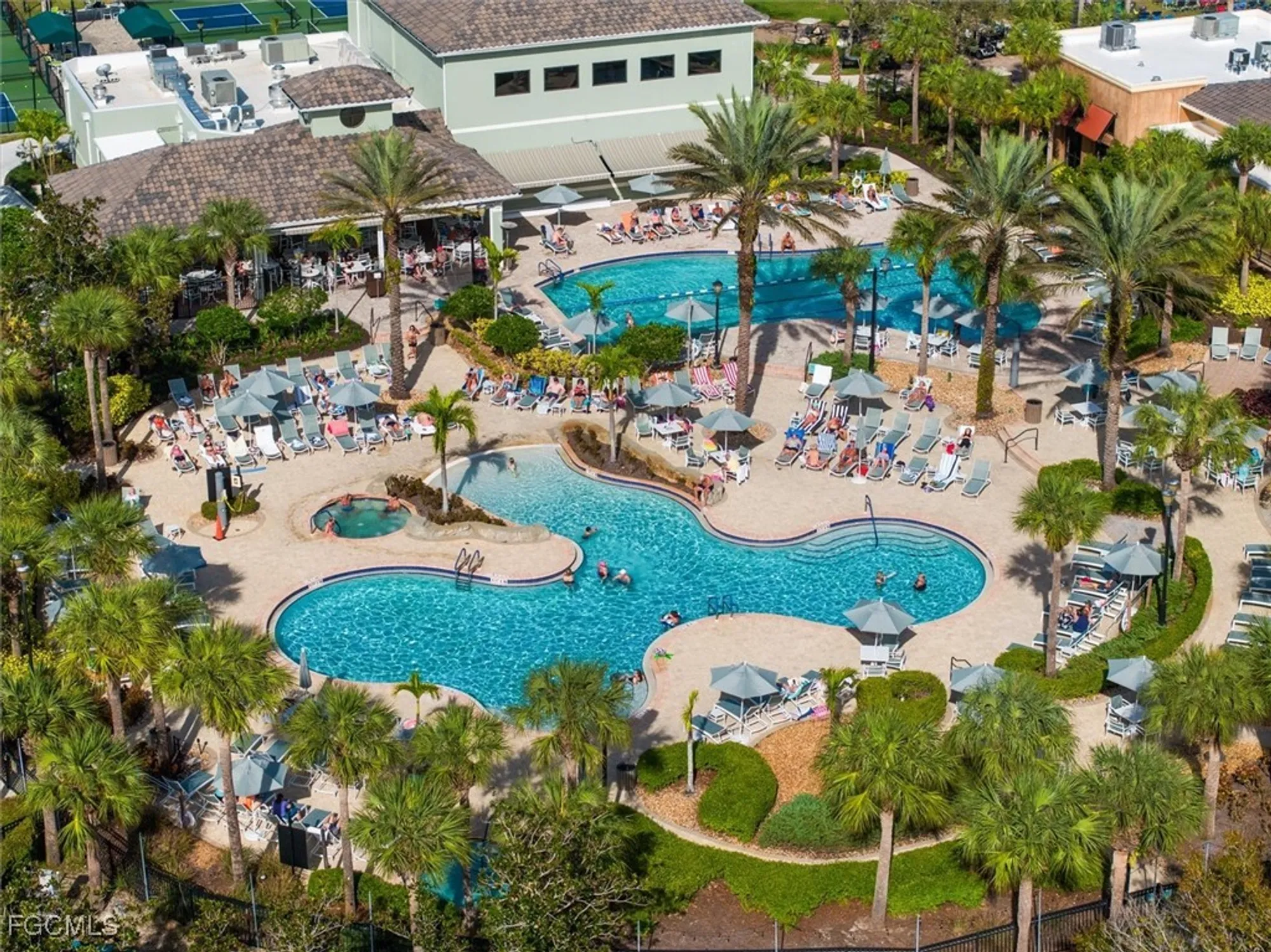 Property Slideshow image 31 of 33 | 10416 sirene way, Fort Myers, FL, 33913