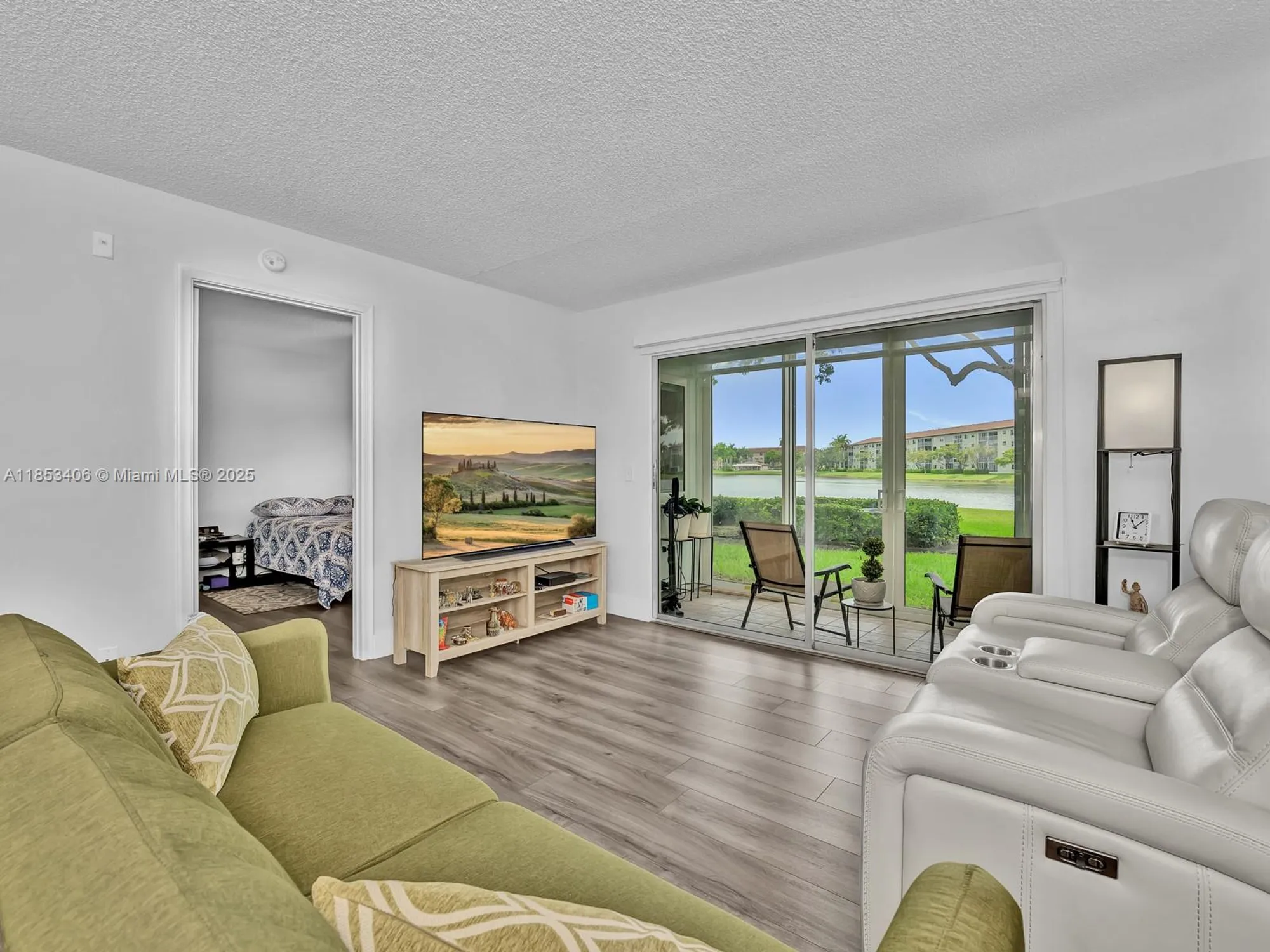 Property Slideshow image 18 of 41 | 13001 sw 15th ct apt 104t, Pembroke Pines, FL, 33027