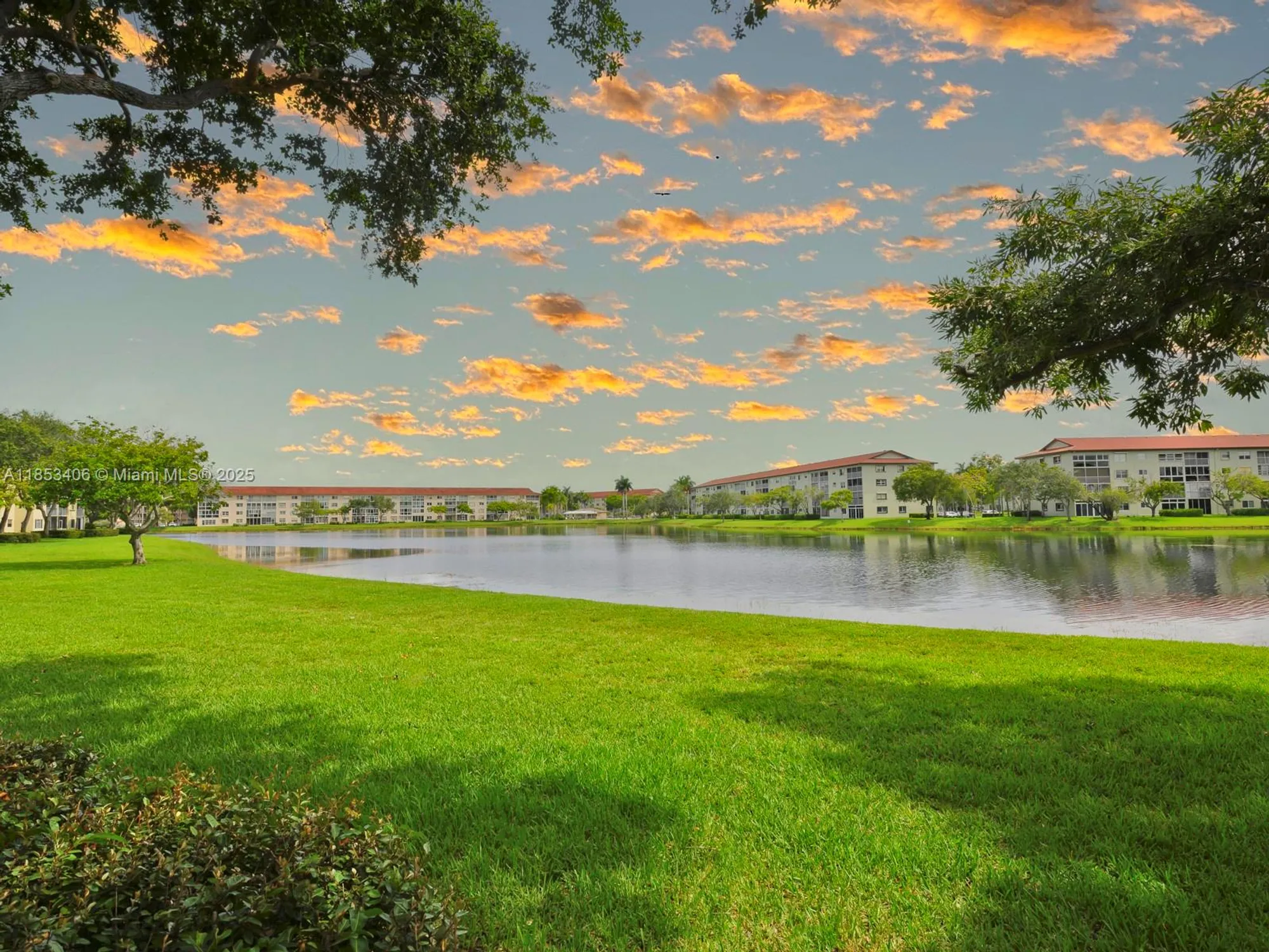 Property Slideshow image 32 of 41 | 13001 sw 15th ct apt 104t, Pembroke Pines, FL, 33027