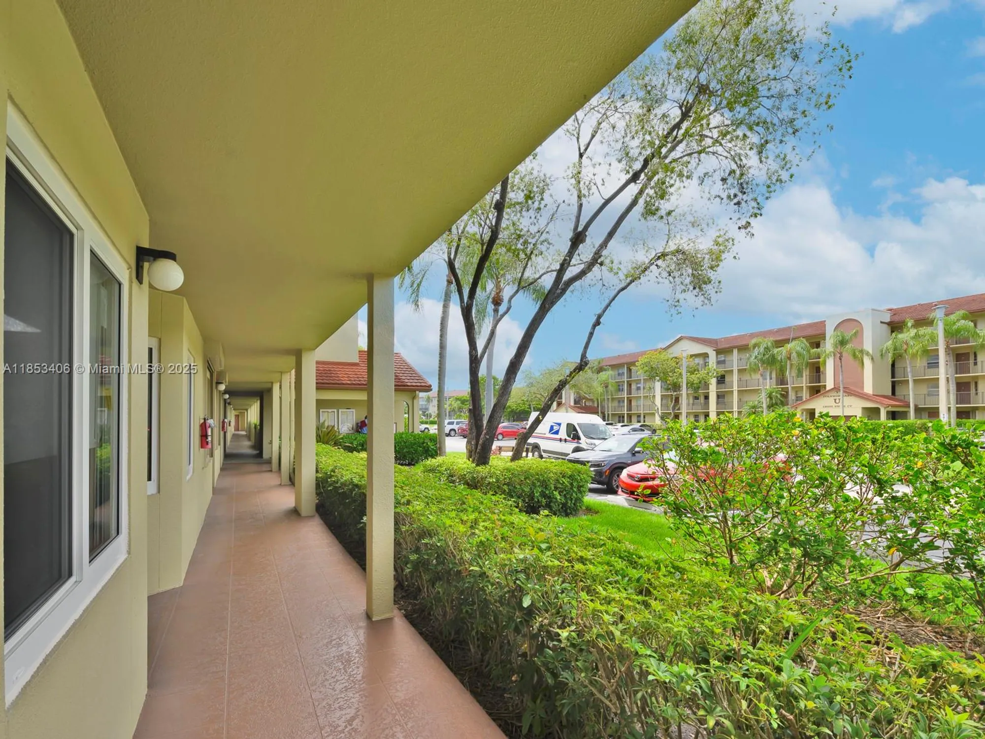 Property Slideshow image 8 of 41 | 13001 sw 15th ct apt 104t, Pembroke Pines, FL, 33027
