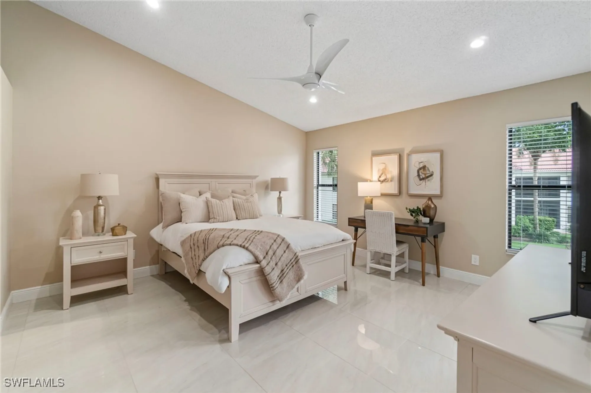 Property Slideshow image 18 of 50 | 613 serendipity dr # 613, Naples, FL, 34108