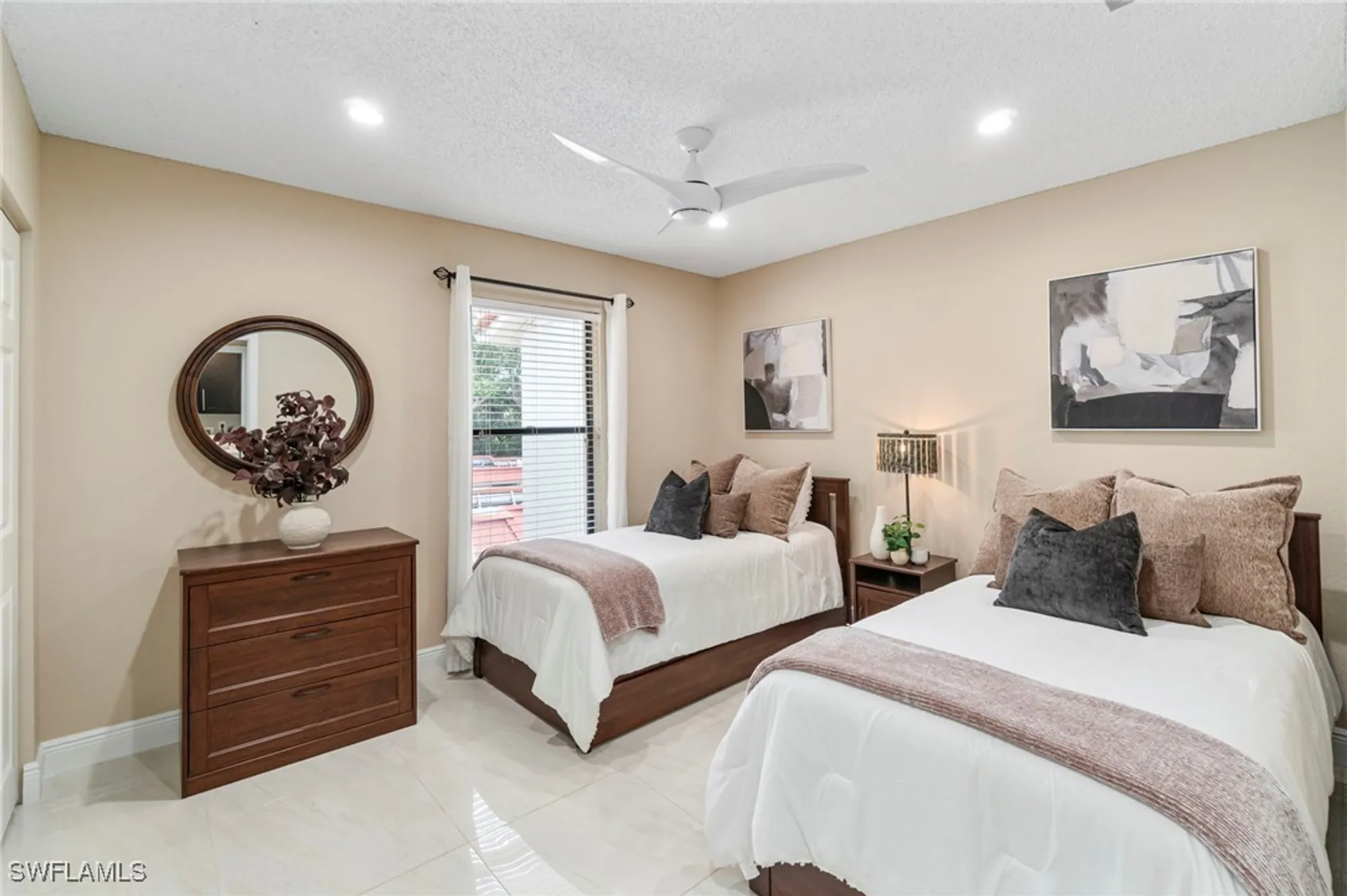 Property Slideshow image 24 of 50 | 613 serendipity dr # 613, Naples, FL, 34108