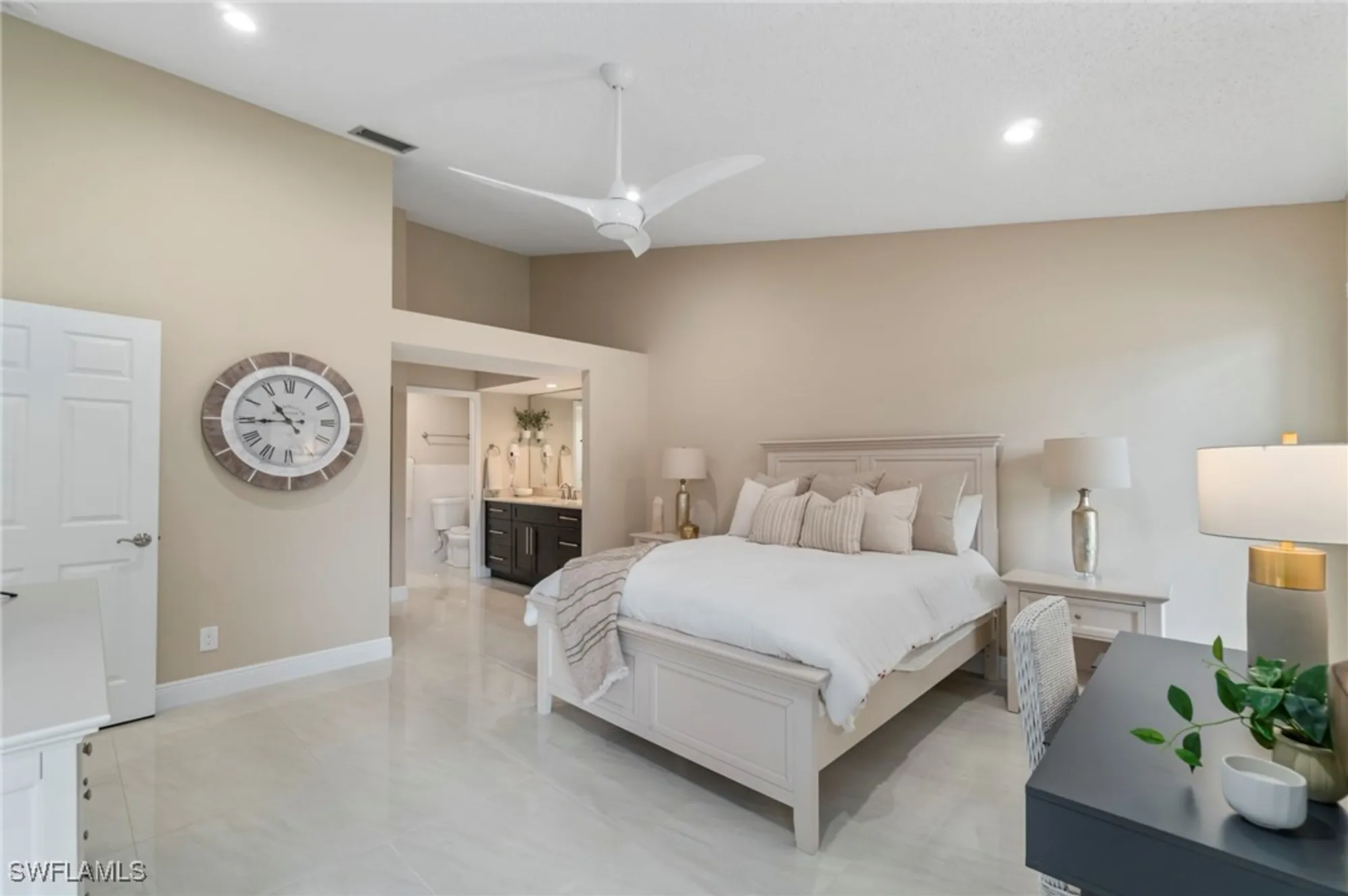 Property Slideshow image 20 of 50 | 613 serendipity dr # 613, Naples, FL, 34108