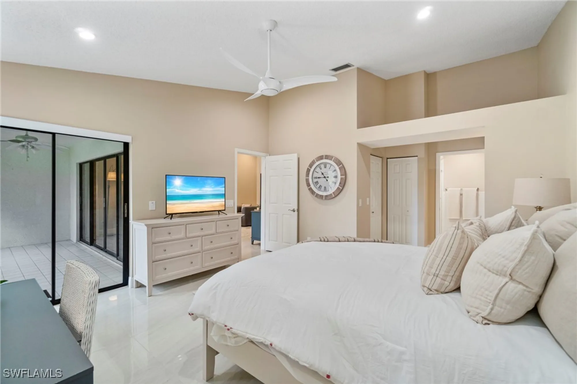 Property Slideshow image 21 of 50 | 613 serendipity dr # 613, Naples, FL, 34108