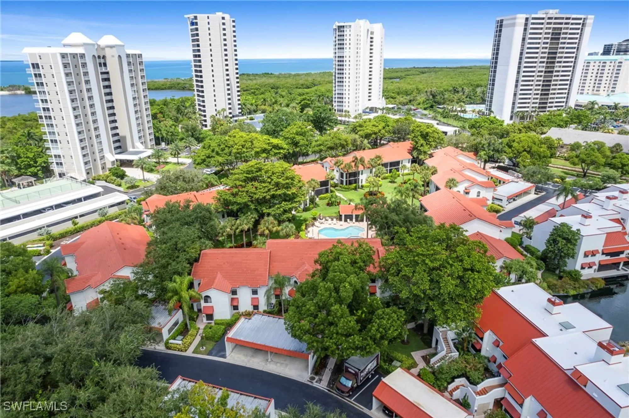 Property Slideshow image 38 of 50 | 613 serendipity dr # 613, Naples, FL, 34108