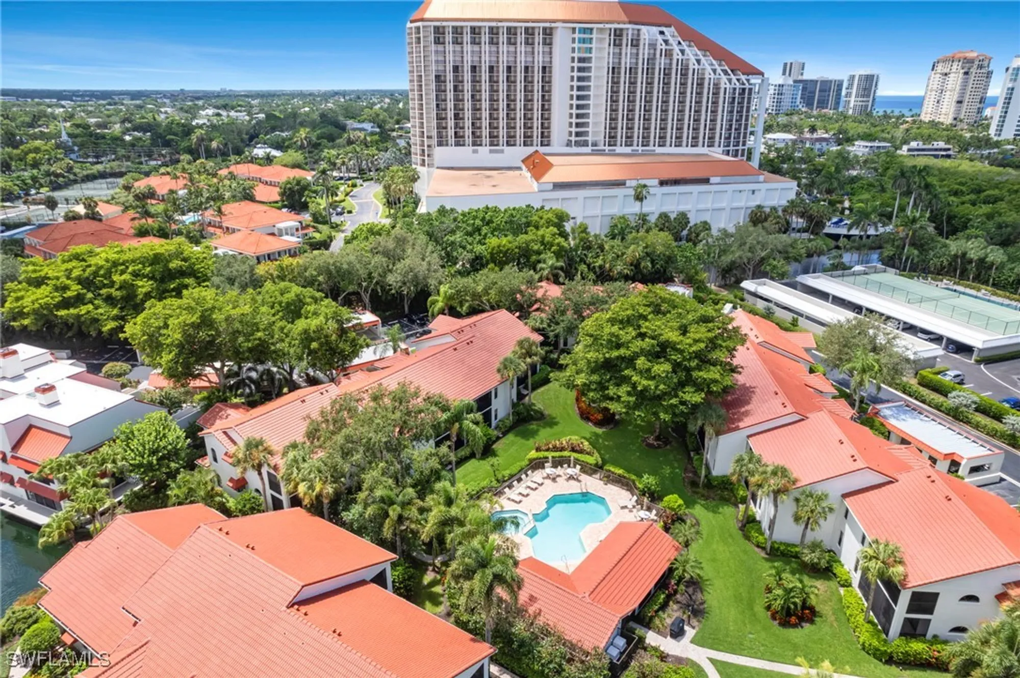 Property Slideshow image 42 of 50 | 613 serendipity dr # 613, Naples, FL, 34108