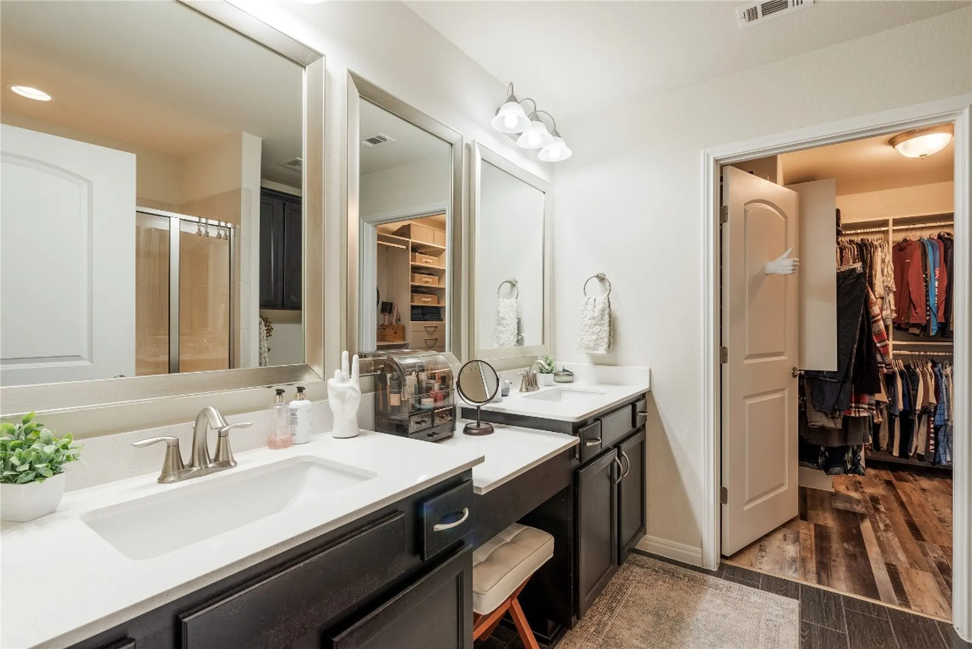 Property Slideshow image 21 of 40 | 307 hobby st, Georgetown, TX, 78633