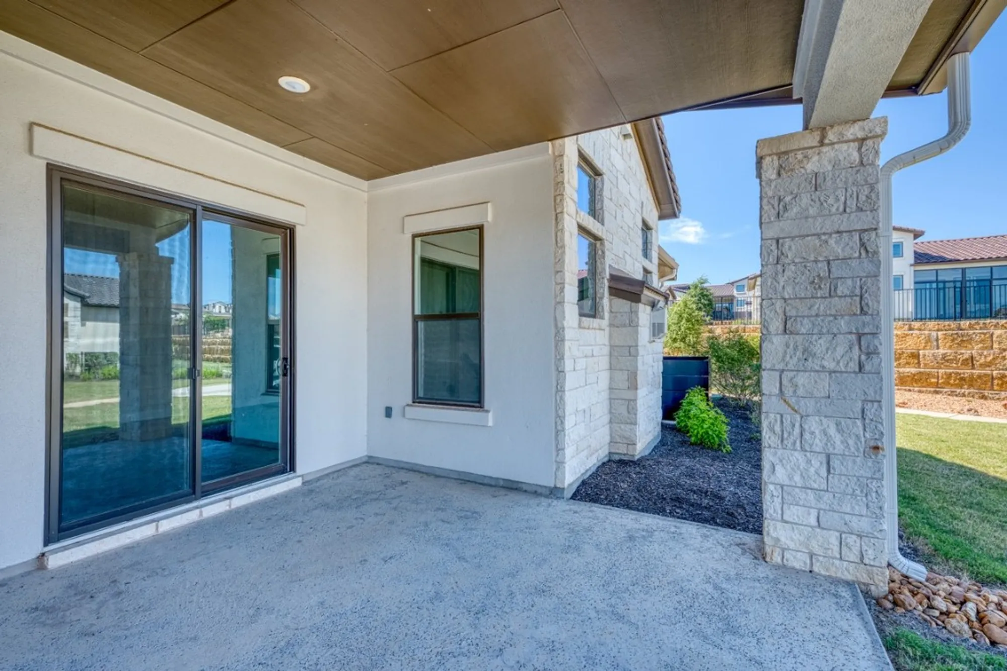 Property Slideshow image 19 of 40 | 105 amiata dr, Horseshoe Bay, TX, 78657