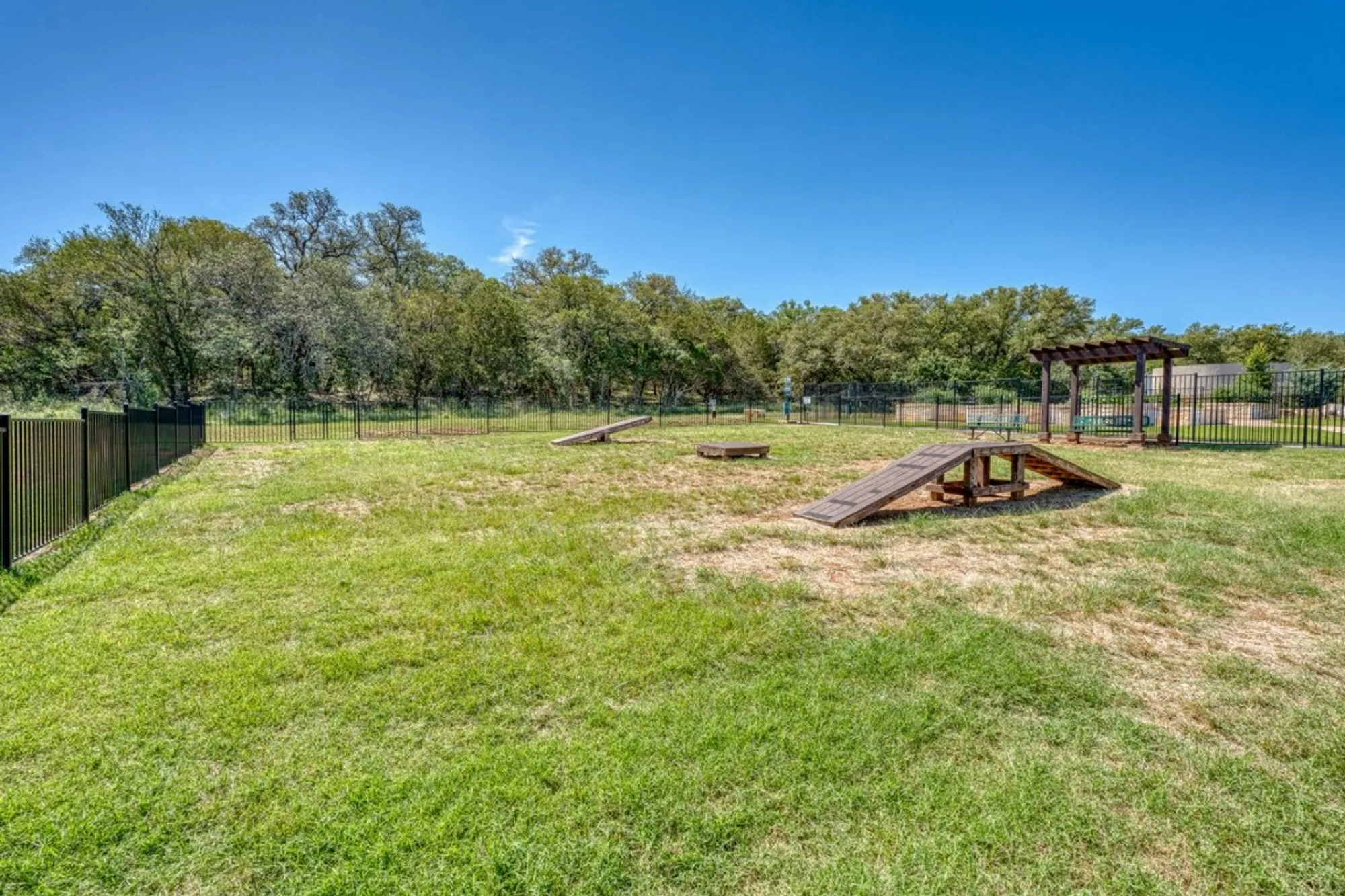 Property Slideshow image 37 of 40 | 105 amiata dr, Horseshoe Bay, TX, 78657