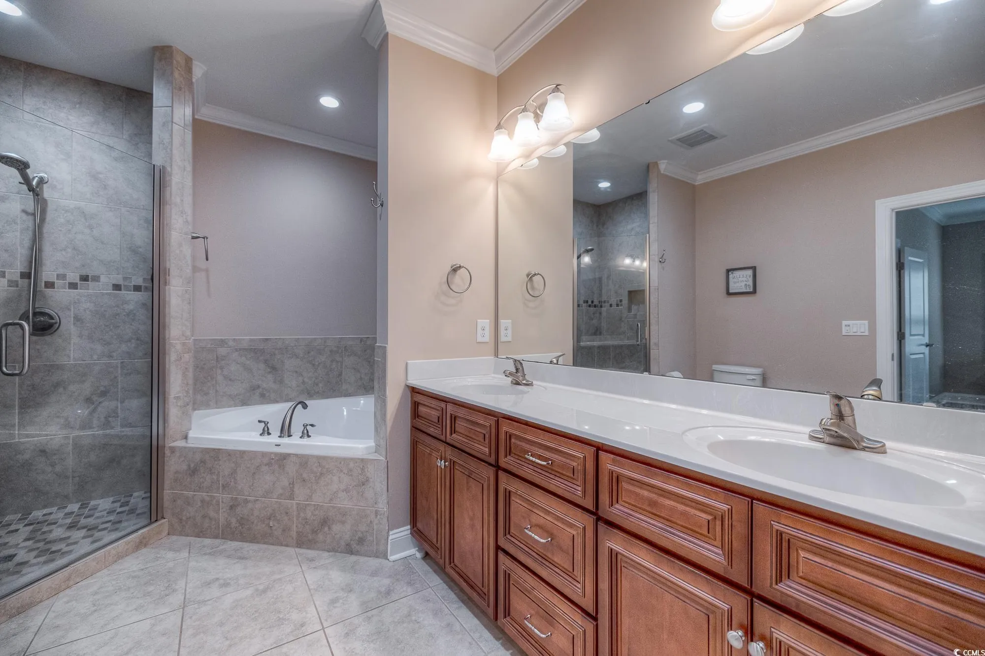 Property Slideshow image 15 of 23 | 103 charles towne ln, Murrells Inlet, SC, 29576