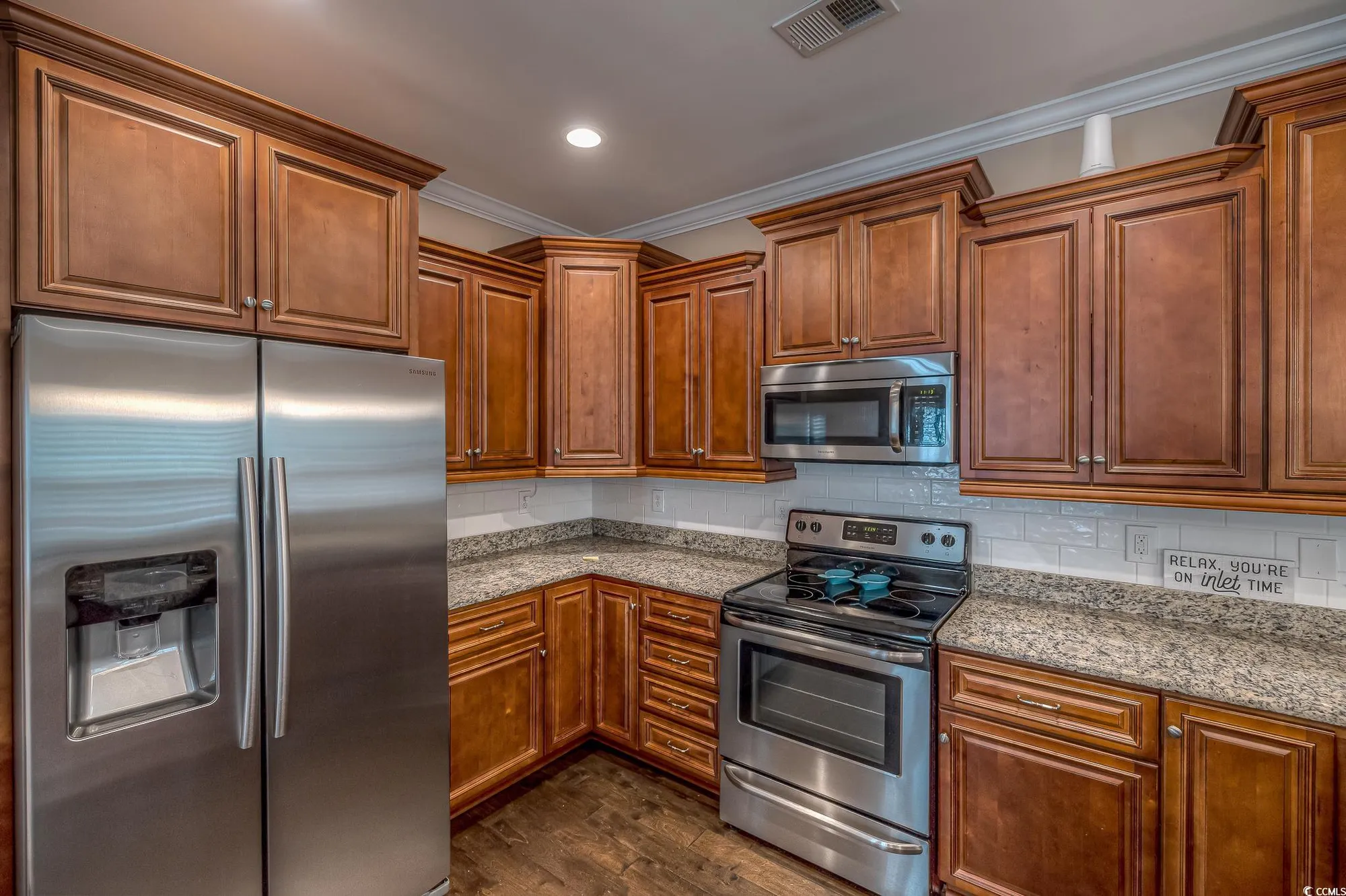 Property Slideshow image 12 of 23 | 103 charles towne ln, Murrells Inlet, SC, 29576