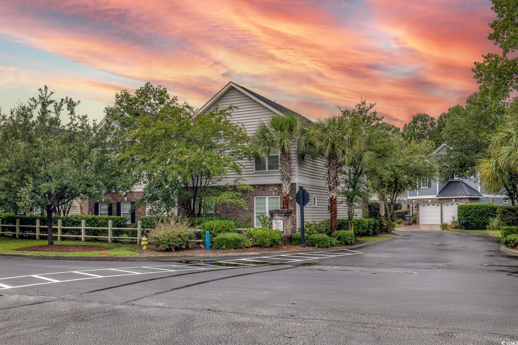 Property Slideshow image 4 of 23 | 103 charles towne ln, Murrells Inlet, SC, 29576