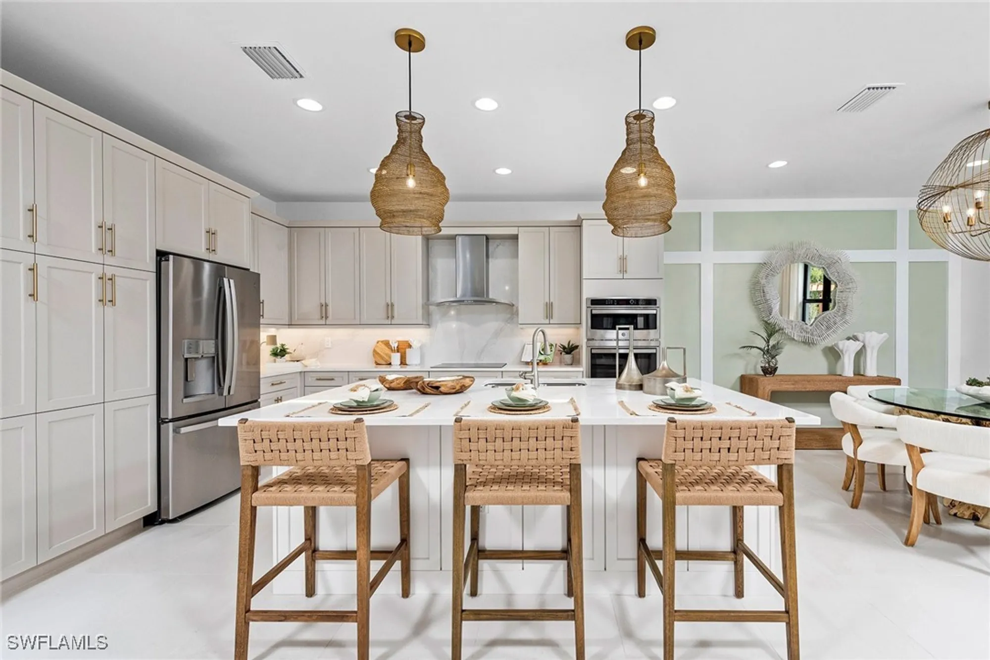 Property Slideshow image 37 of 49 | 3369 meloy dr, Fort Myers, FL, 33905