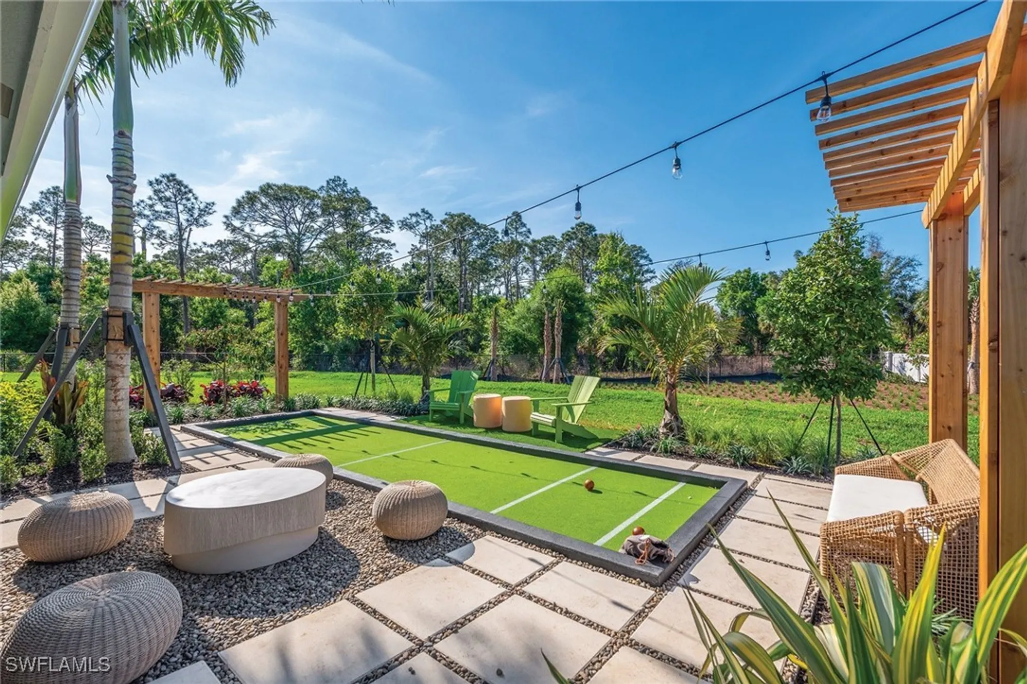 Property Slideshow image 40 of 49 | 3369 meloy dr, Fort Myers, FL, 33905