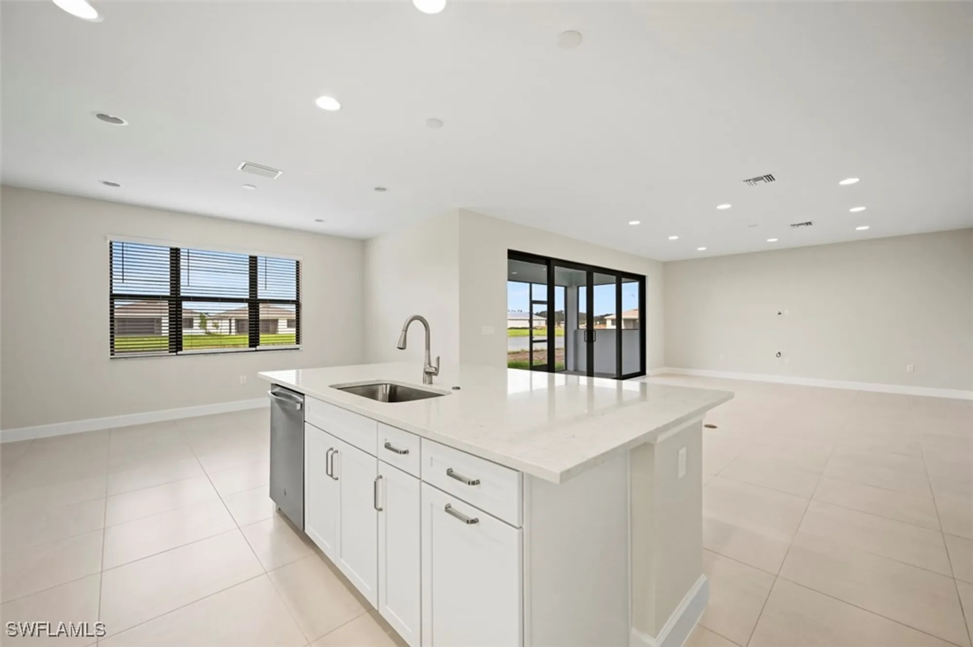 Property Slideshow image 9 of 49 | 3369 meloy dr, Fort Myers, FL, 33905