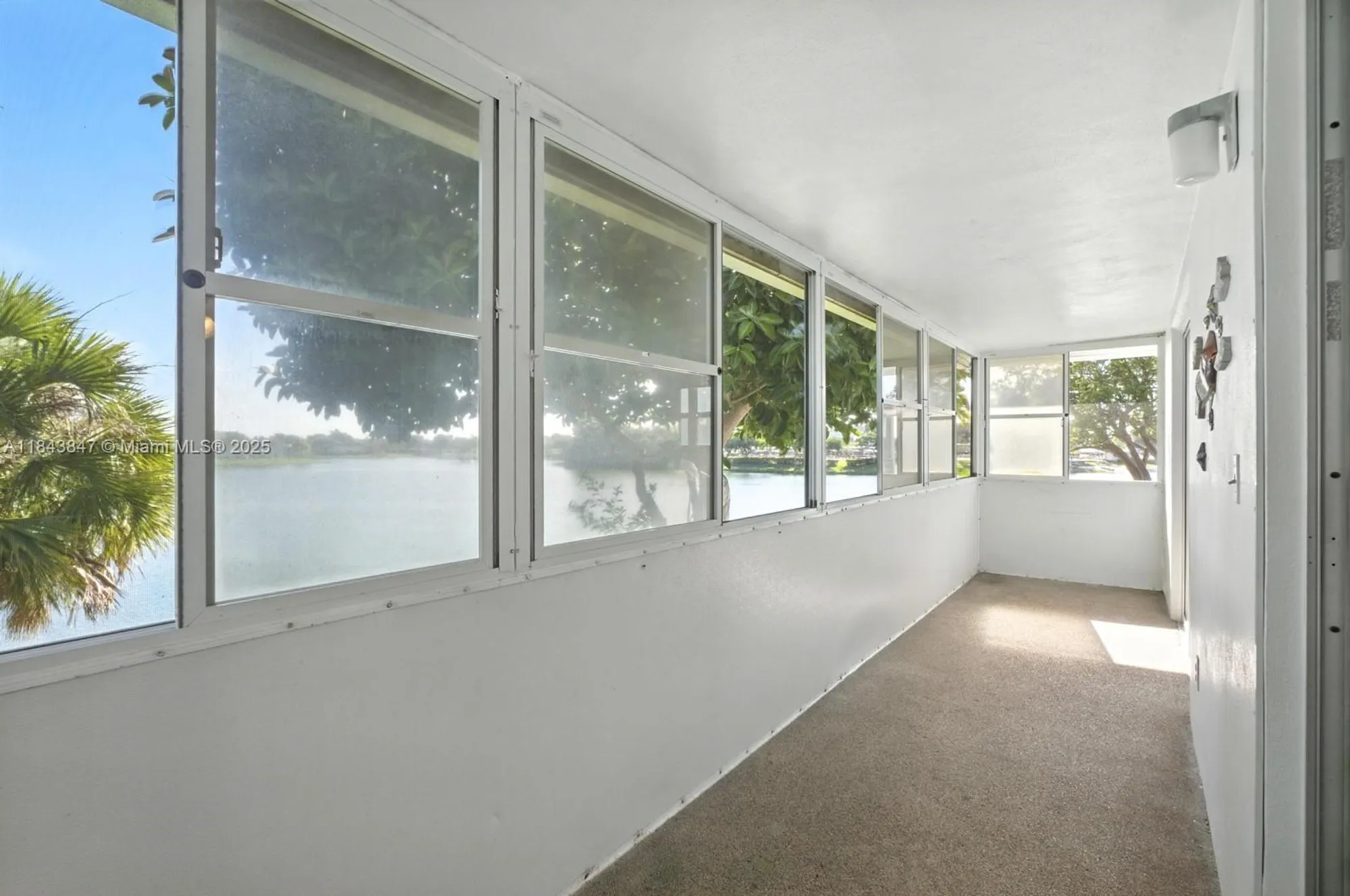 Property Slideshow image 11 of 28 | 61 somerset c # 61, West Palm Beach, FL, 33417