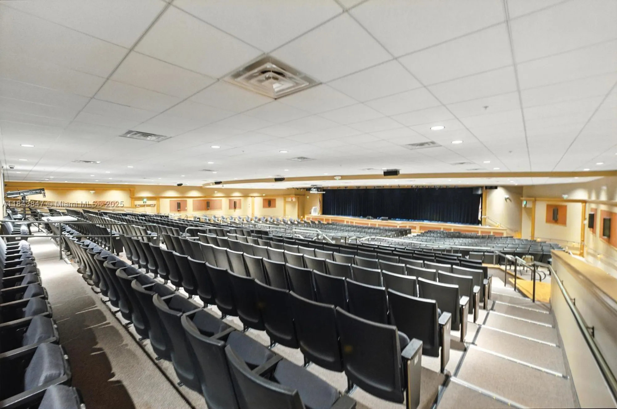 Property Slideshow image 21 of 28 | 61 somerset c # 61, West Palm Beach, FL, 33417