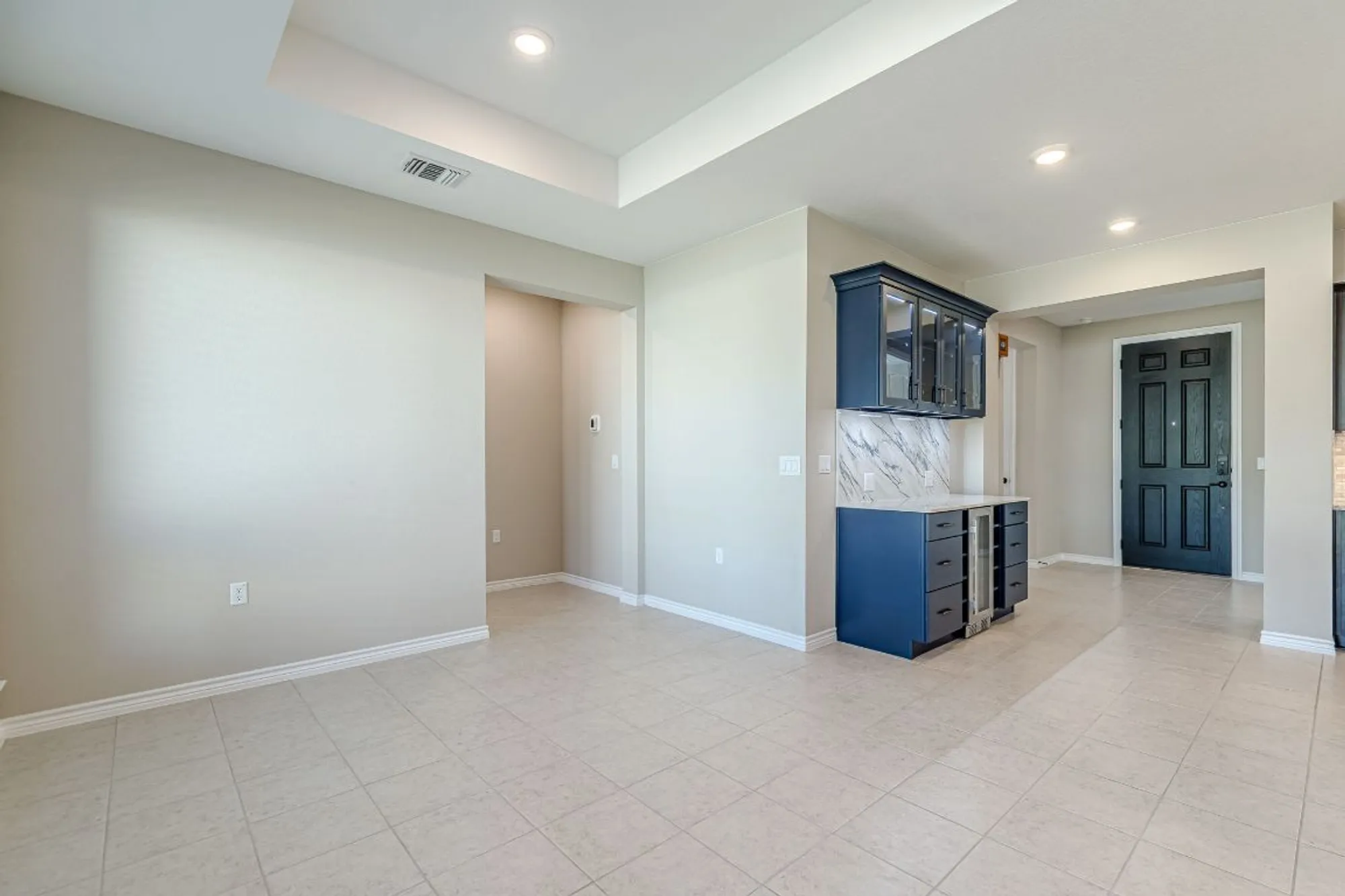 Property Slideshow image 18 of 40 | 112 diving crest cv unit 103, San Marcos, TX, 78666