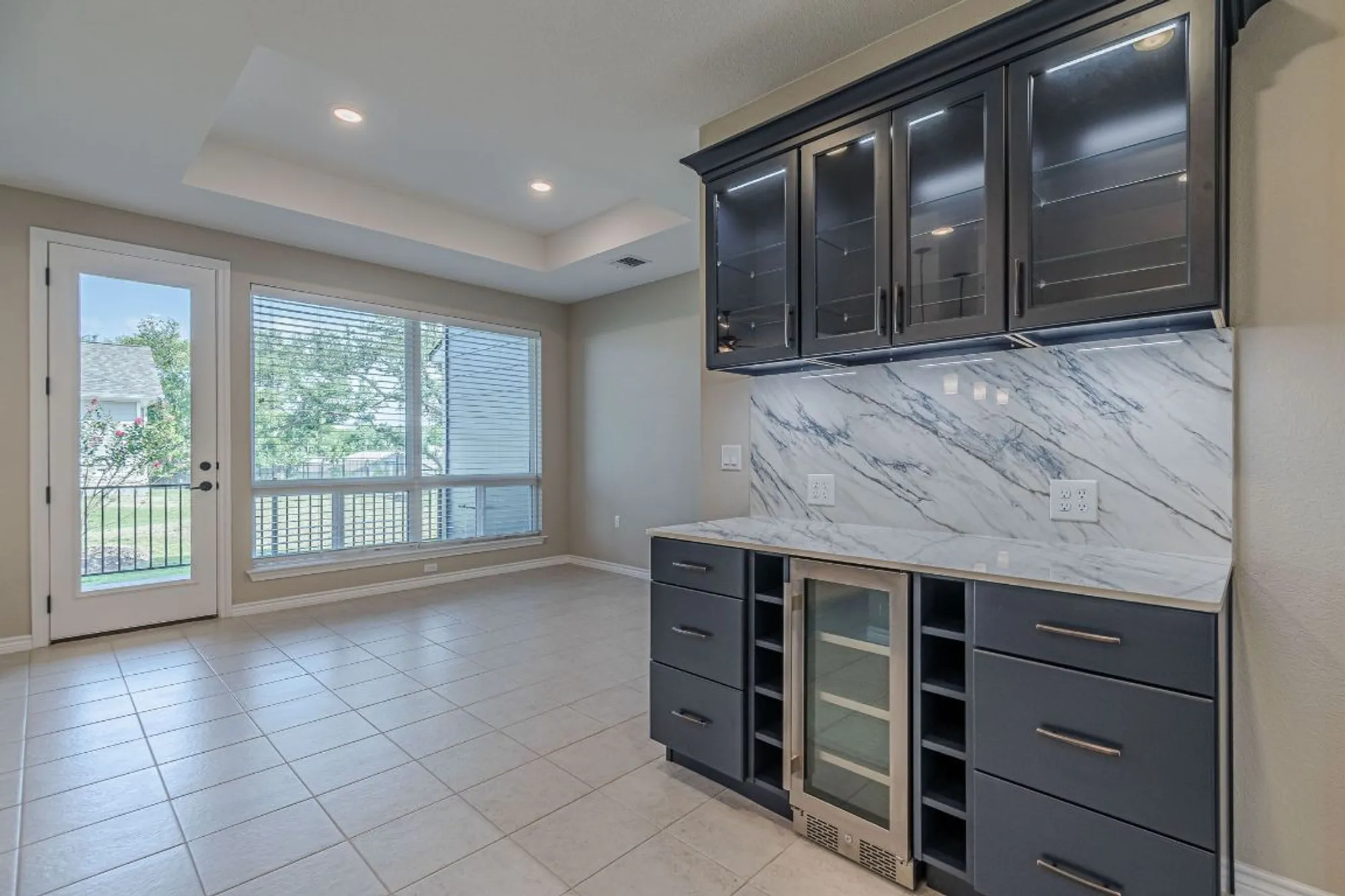 Property Slideshow image 10 of 40 | 112 diving crest cv unit 103, San Marcos, TX, 78666