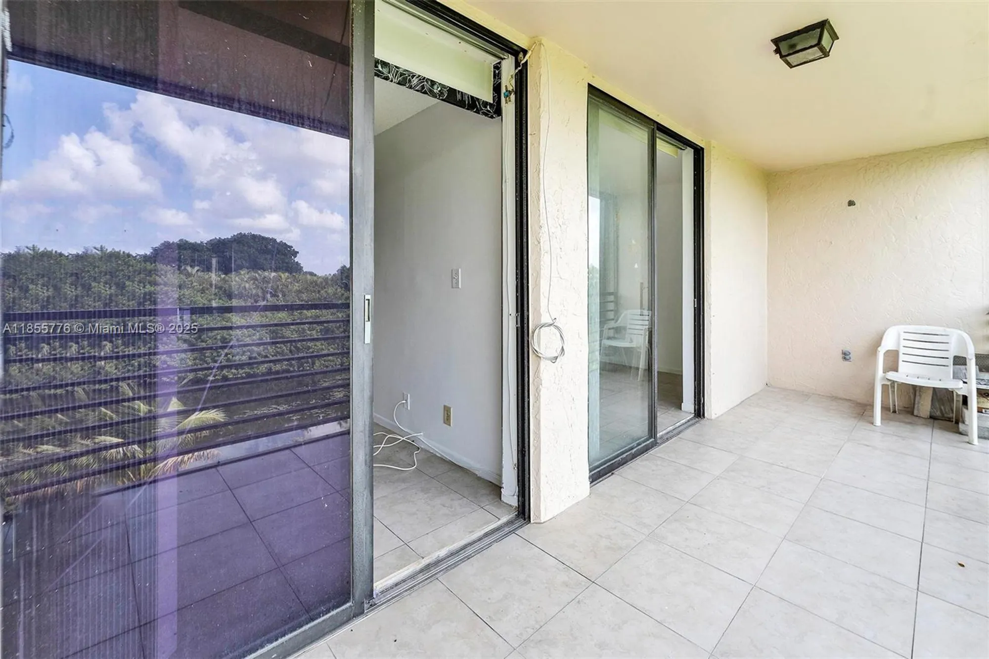 Property Slideshow image 21 of 38 | 6301 n university dr 310, Tamarac, FL, 33321