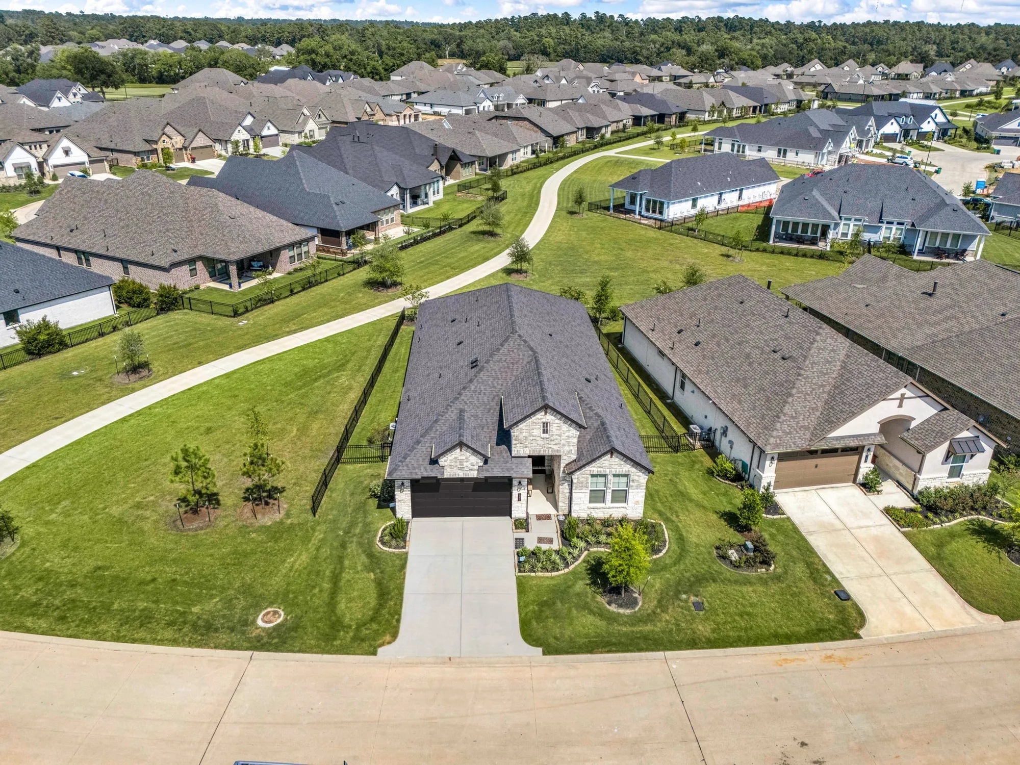 Property Slideshow image 28 of 29 | 14902 shavers dr, Willis, TX, 77318