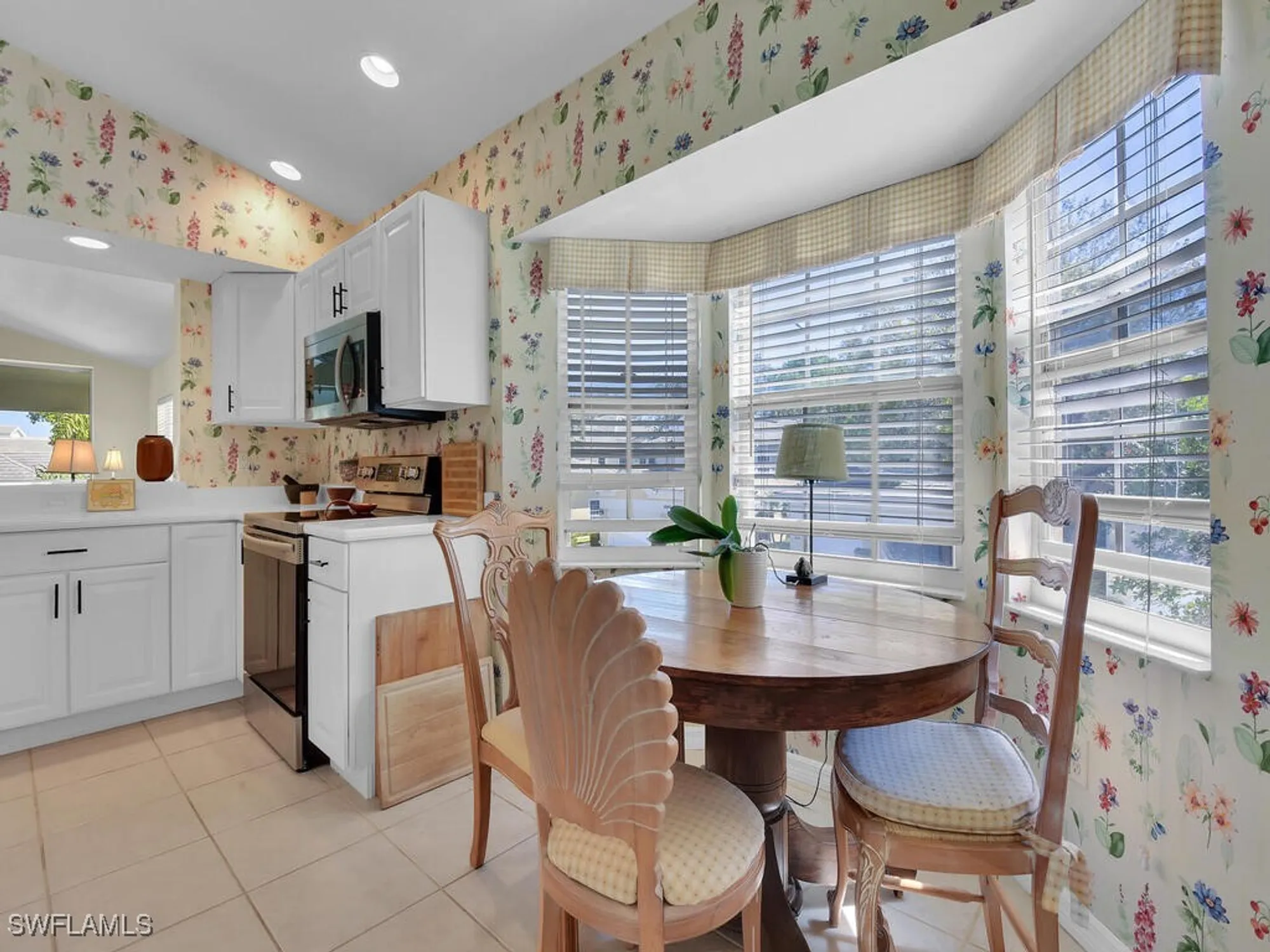 Property Slideshow image 16 of 42 | 8515 mystic greens way 106, Naples, FL, 34113