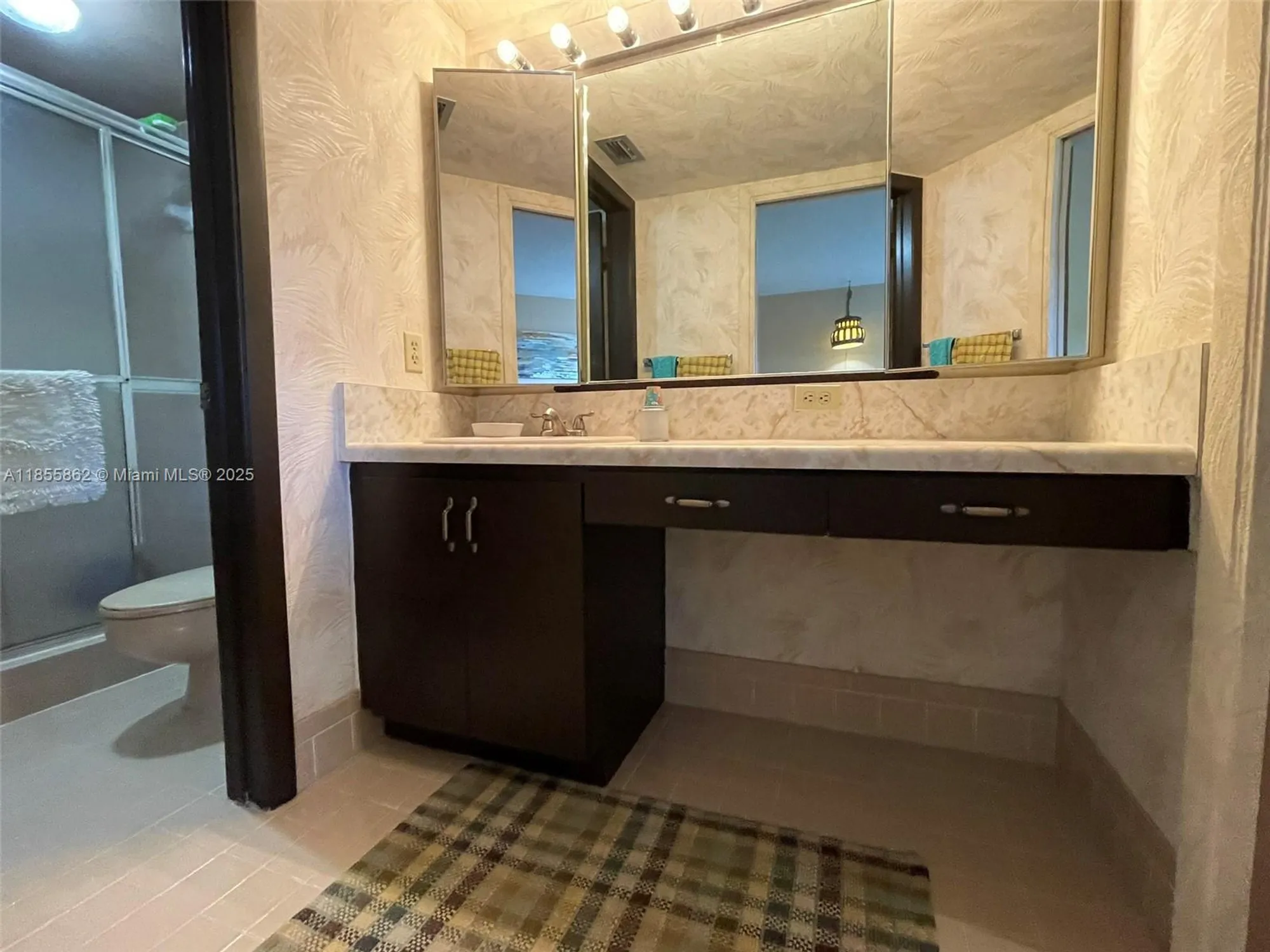 Property Slideshow image 4 of 33 | 4975 e sabal palm blvd 208, Tamarac, FL, 33319