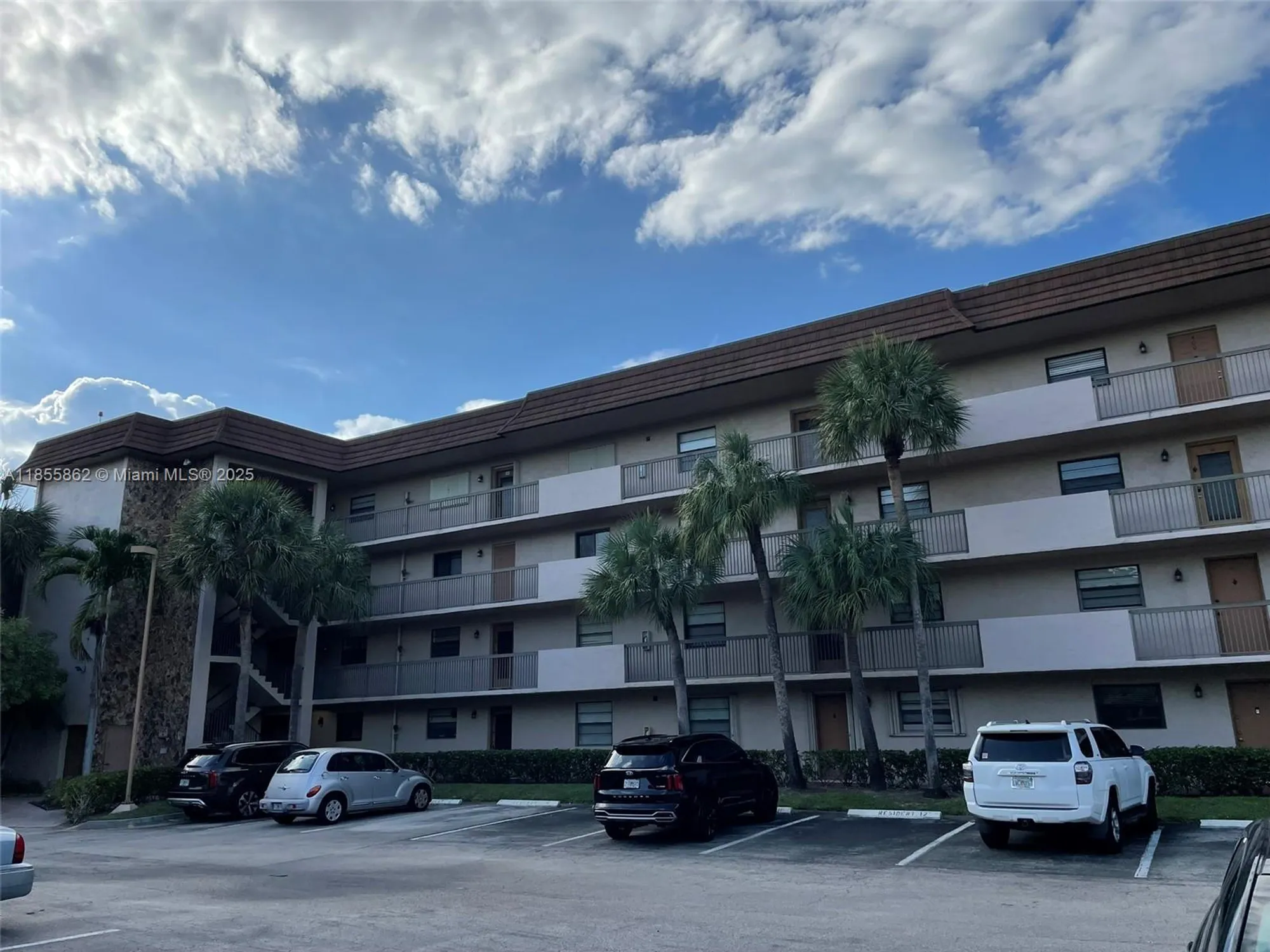 Property Slideshow image 8 of 33 | 4975 e sabal palm blvd 208, Tamarac, FL, 33319