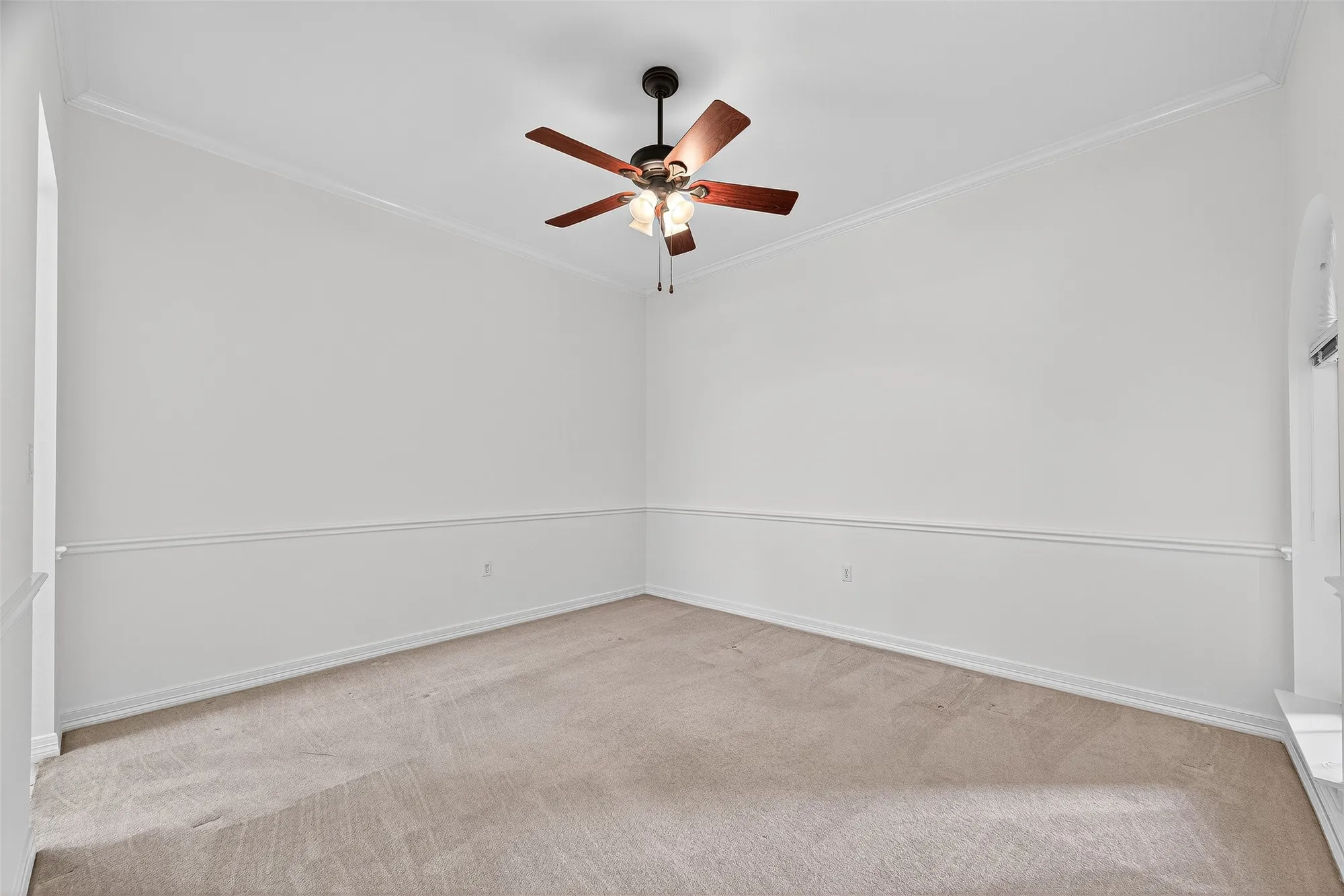 Property Slideshow image 8 of 46 | 3943 e peach hollow cir, Pearland, TX, 77584