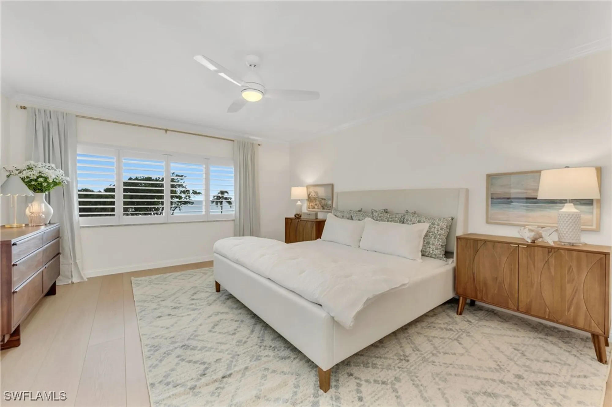 Property Slideshow image 14 of 24 | 3401 gulf shore blvd n apt 205, Naples, FL, 34103