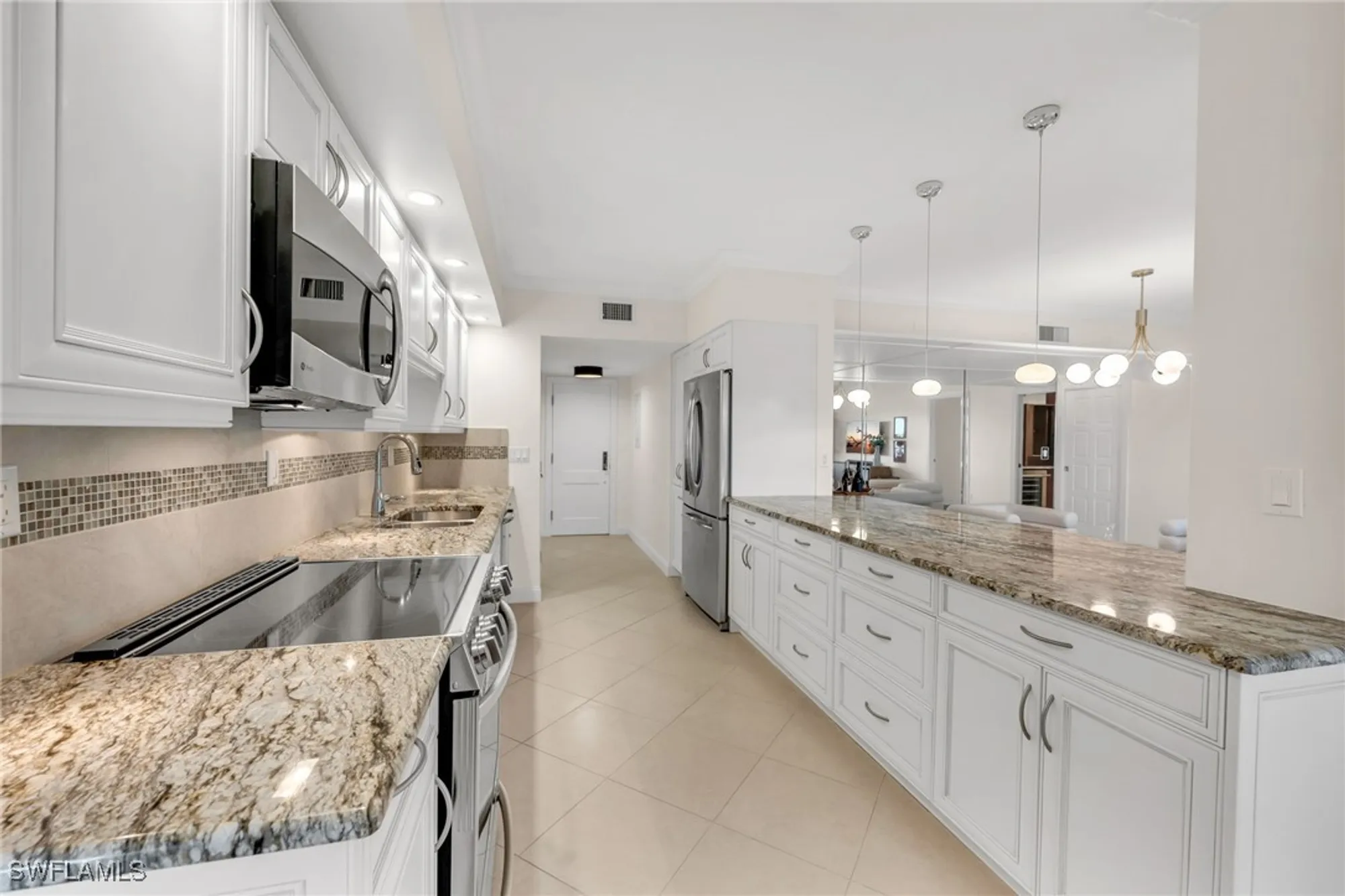 Property Slideshow image 8 of 24 | 3401 gulf shore blvd n apt 205, Naples, FL, 34103